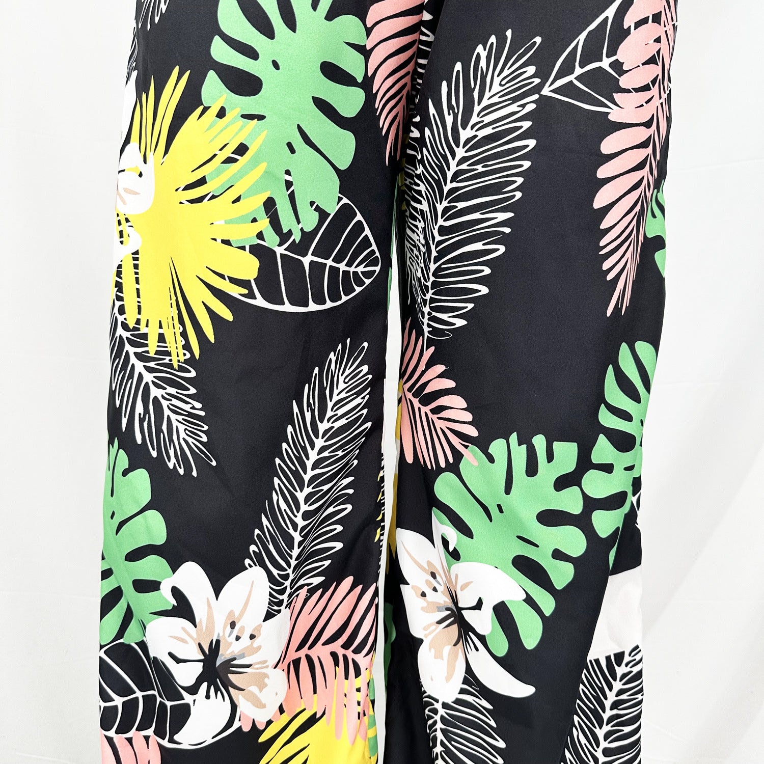 Women's Fashion Casual Graphic Print Wide Leg Pants With Pockets 22