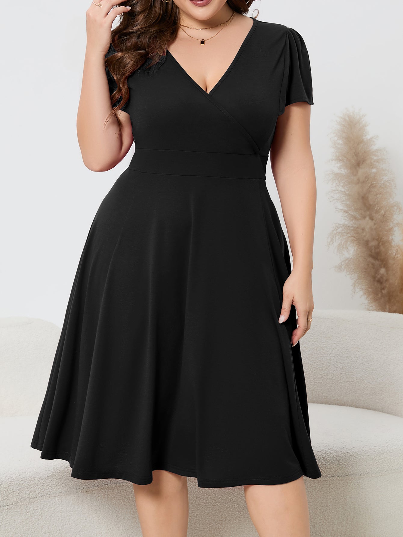 Women's Plus Size Solid Deep V-Neck Slim Waist Short Sleeve A-Line Elegant Dress 4
