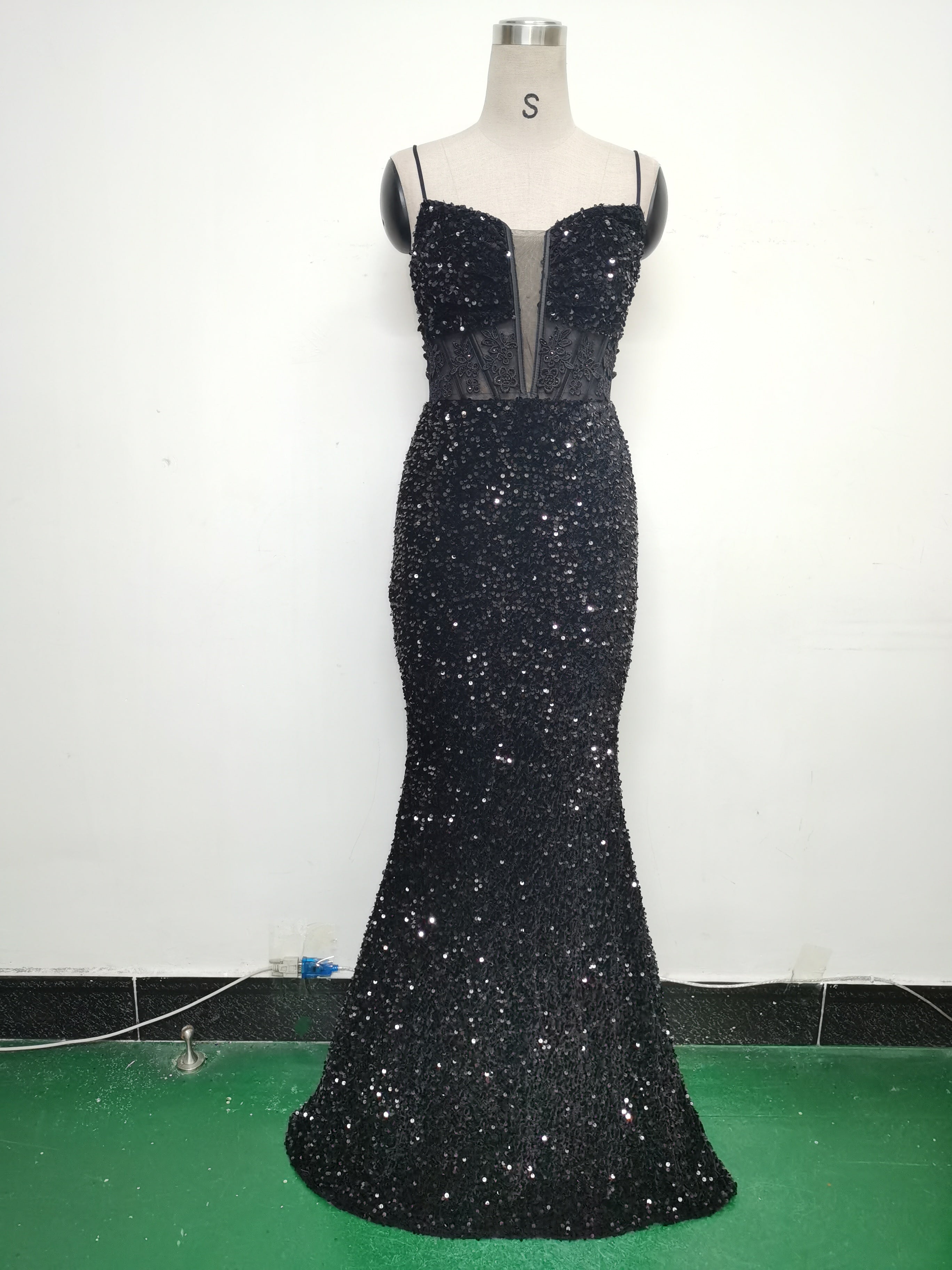 Women Palace Fishbone Vest Beaded Customized Strapless Evening Dress 16