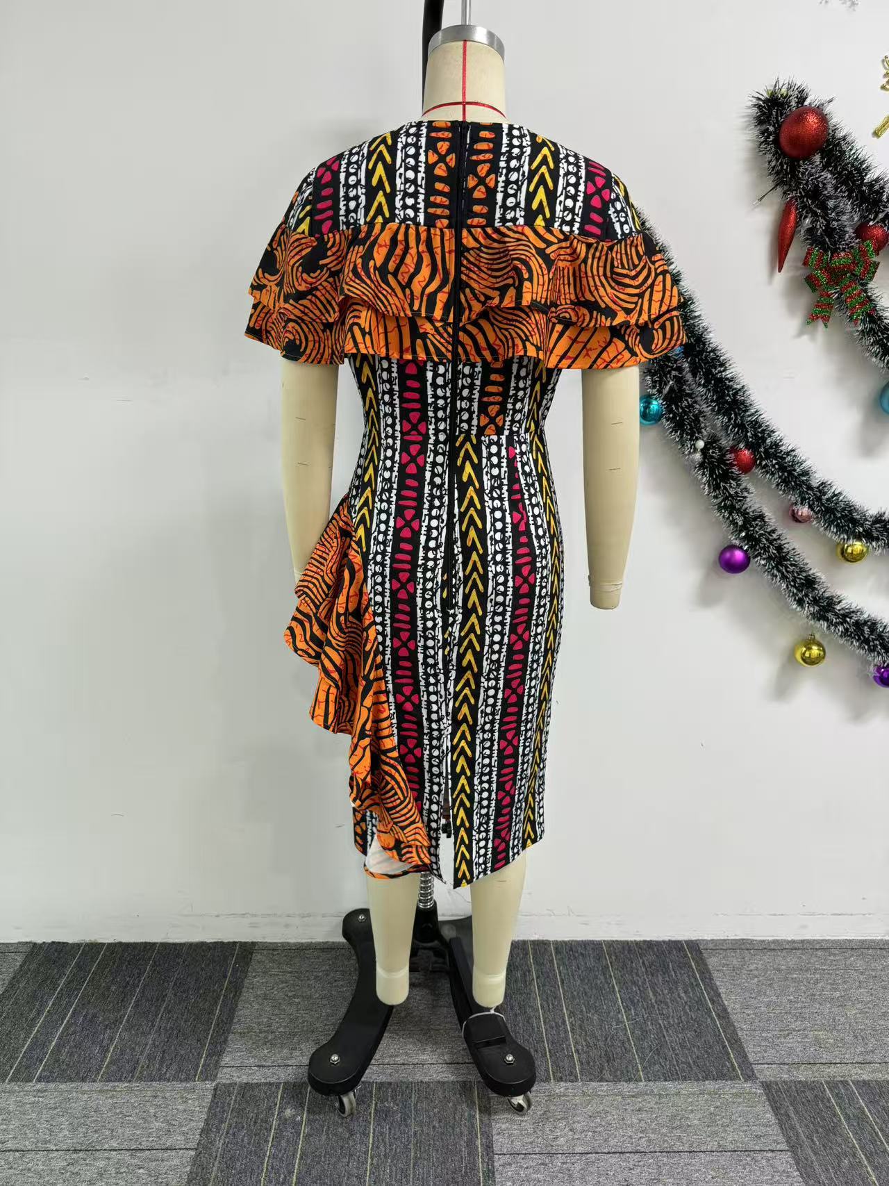 Women Elegant Printed Wood Ear Lace Contrast Slit Dress 5