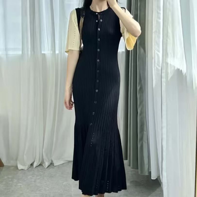 Women Bell Bottom Sleeve Knitting Round Neck Dress 12