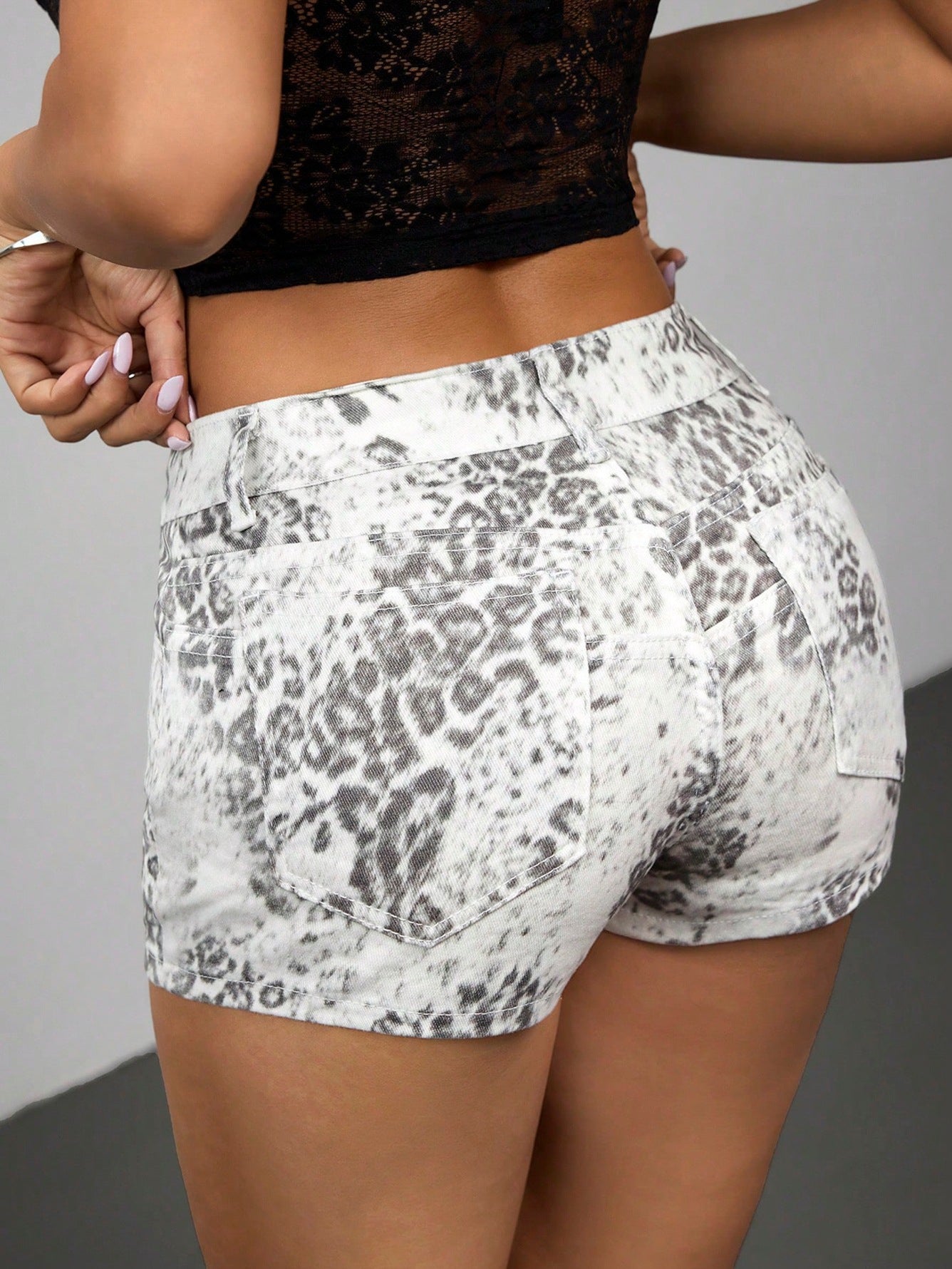 Women's Casual Sexy Stretch Print Denim Shorts 3