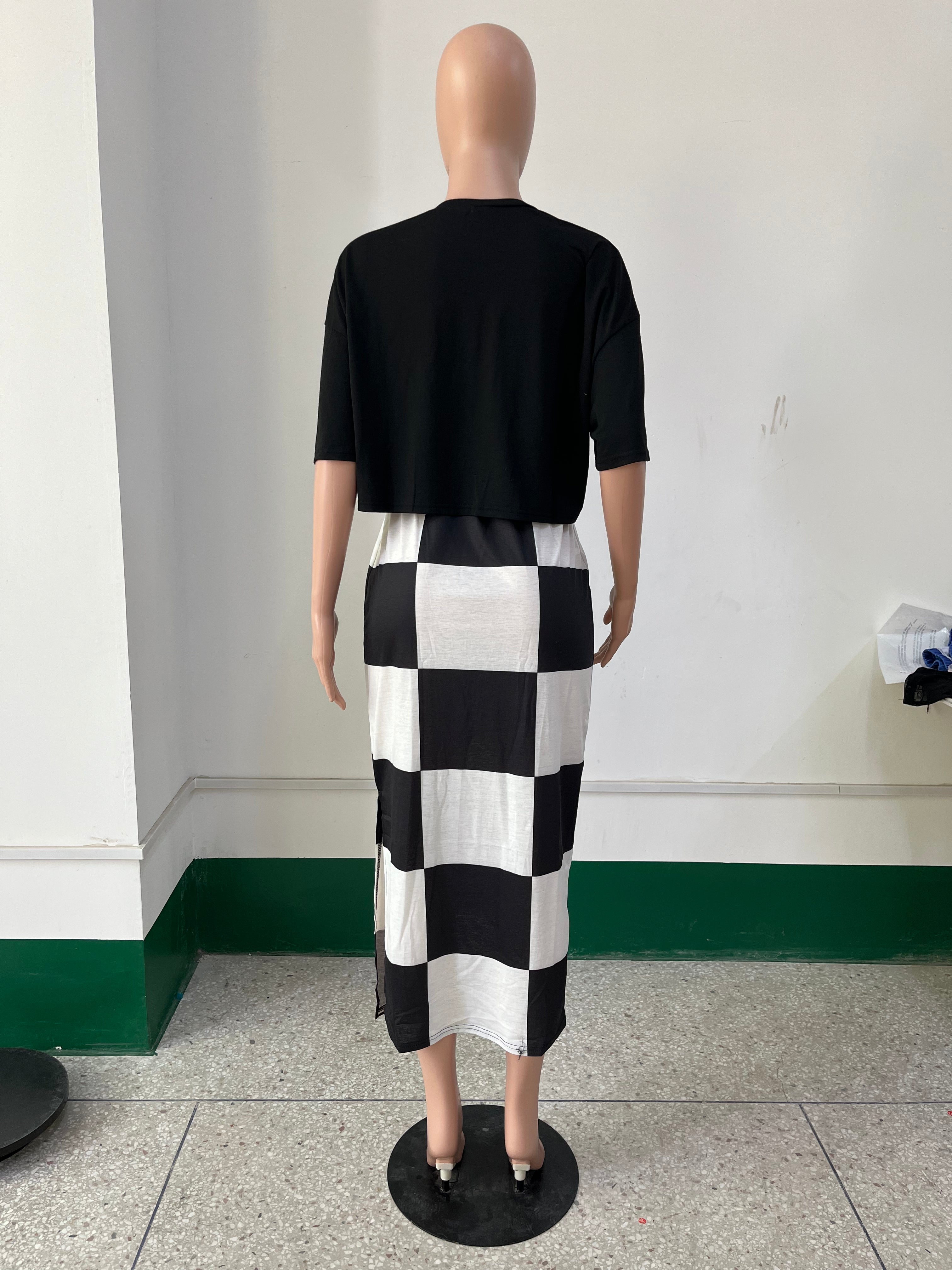 Spring/Summer Black And White Gingham Print Casual Two-Piece Skirt Set 11