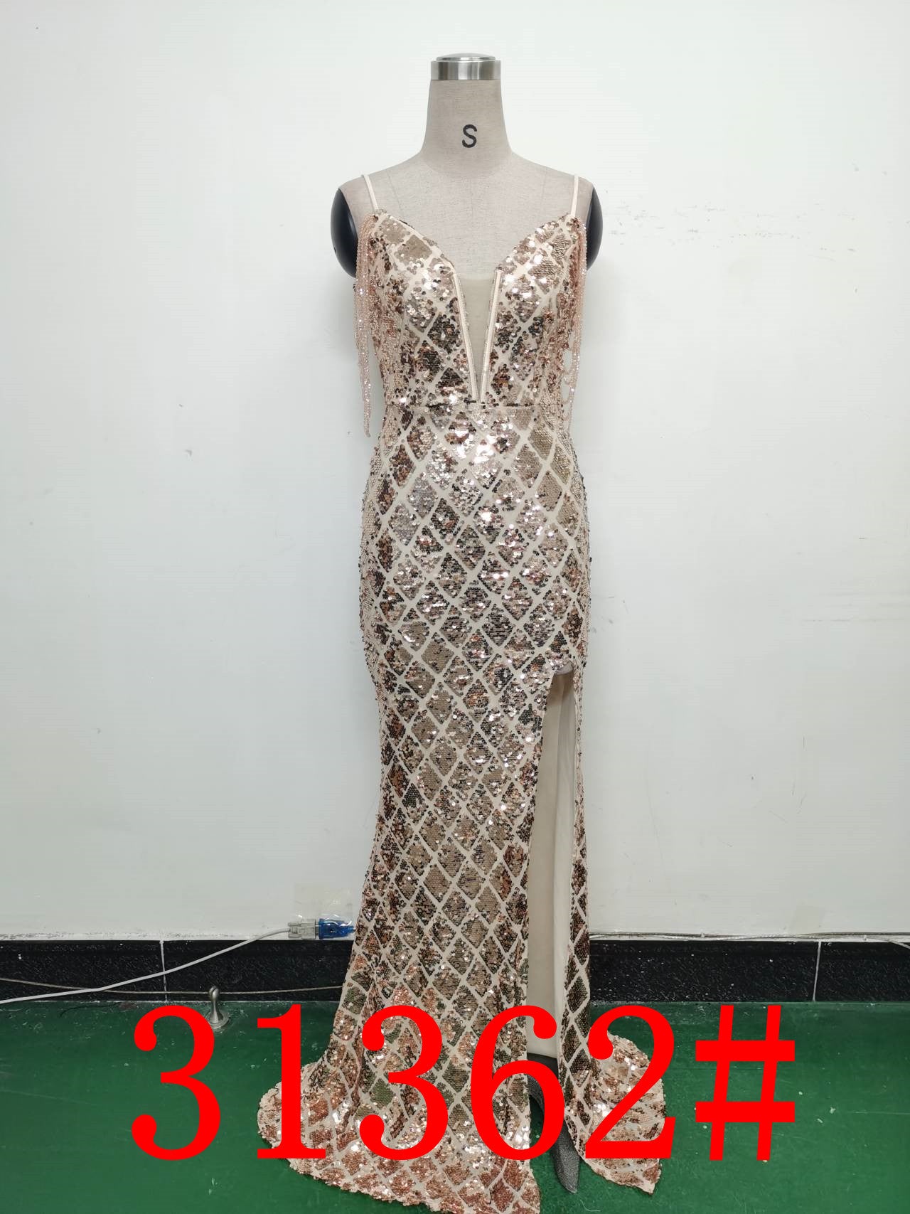 Women Herringbone Lace-Up Symphony Beaded Evening Dress 26