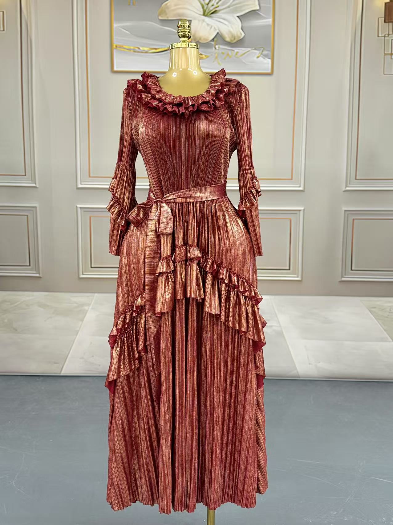 Plus Size Women Bell Bottom Sleeve Elegant Shiny Pleated Dress 5