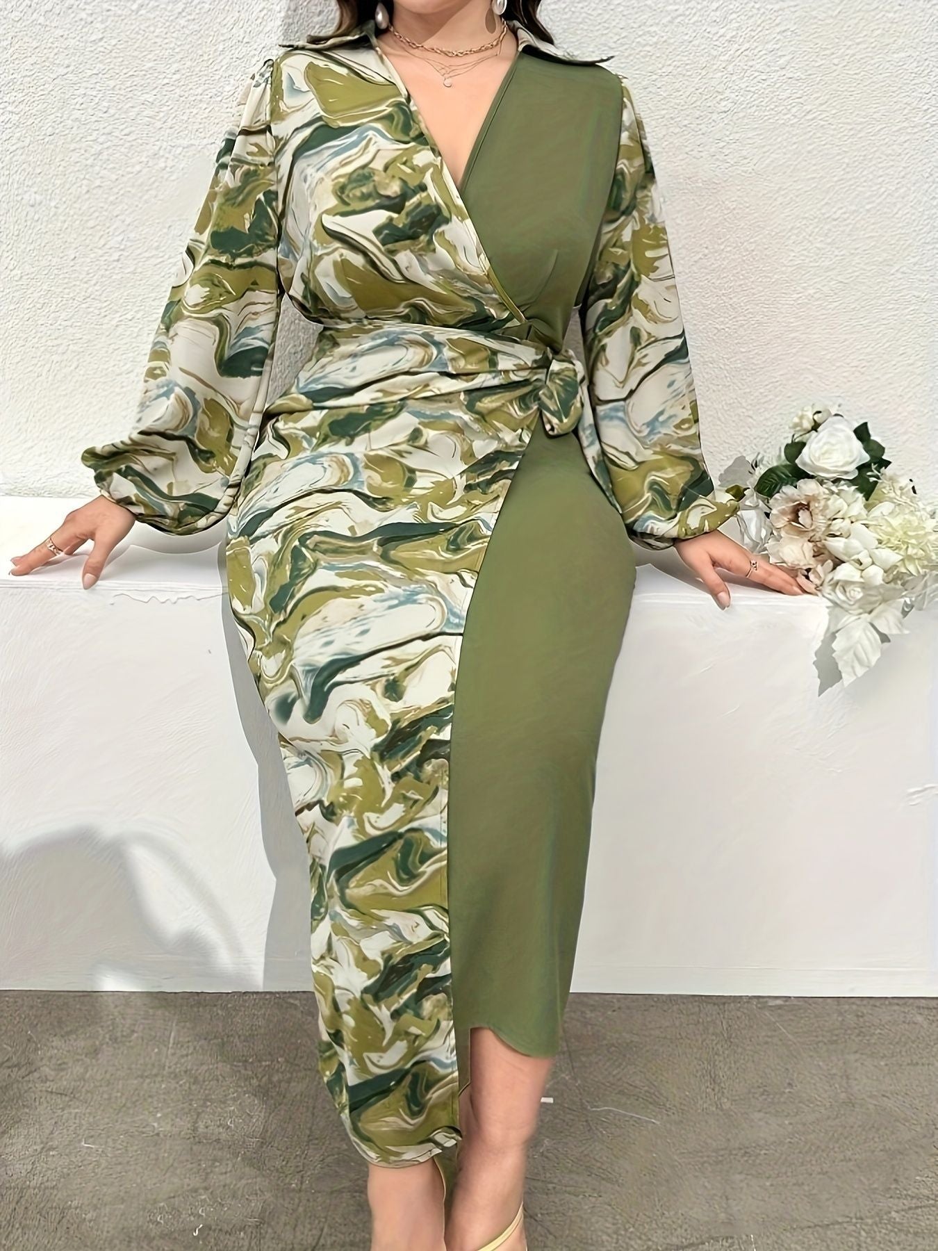 Plus Size Women V-Neck Printed Long Sleeve Colorblock Dress 3