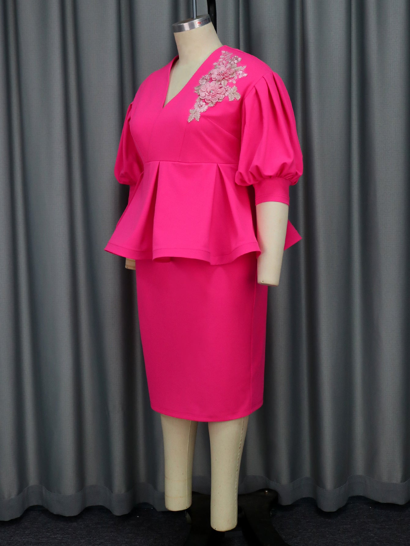 Women V-neck Lantern Sleeve Embroidered Dress 5