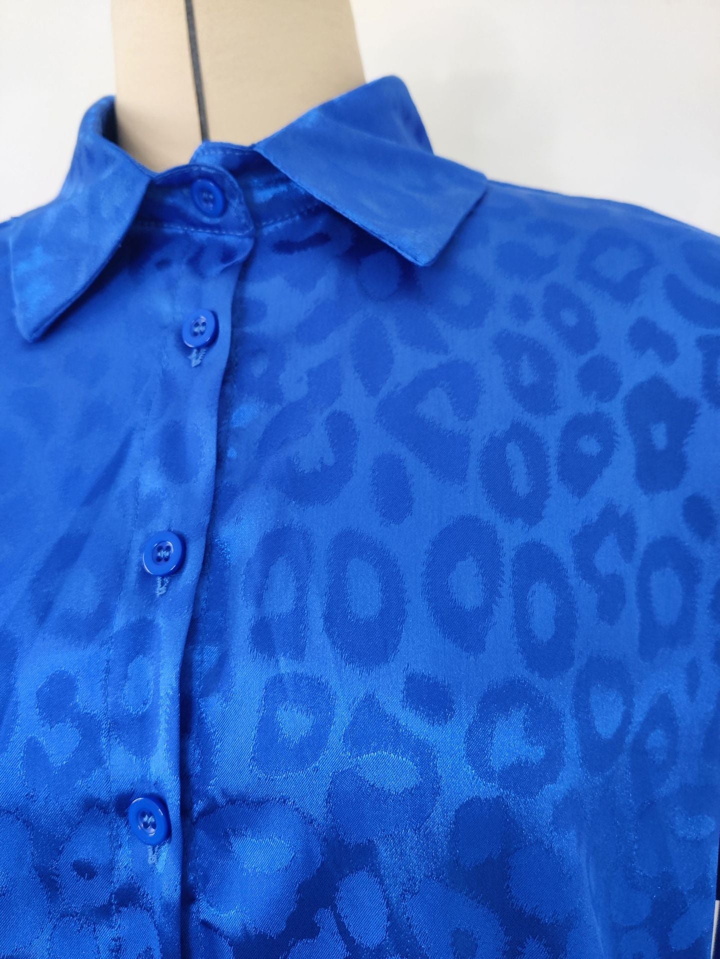 Women leopard print jacquard long-sleeved shirt and elastic waist loose trousers two-piece set 22