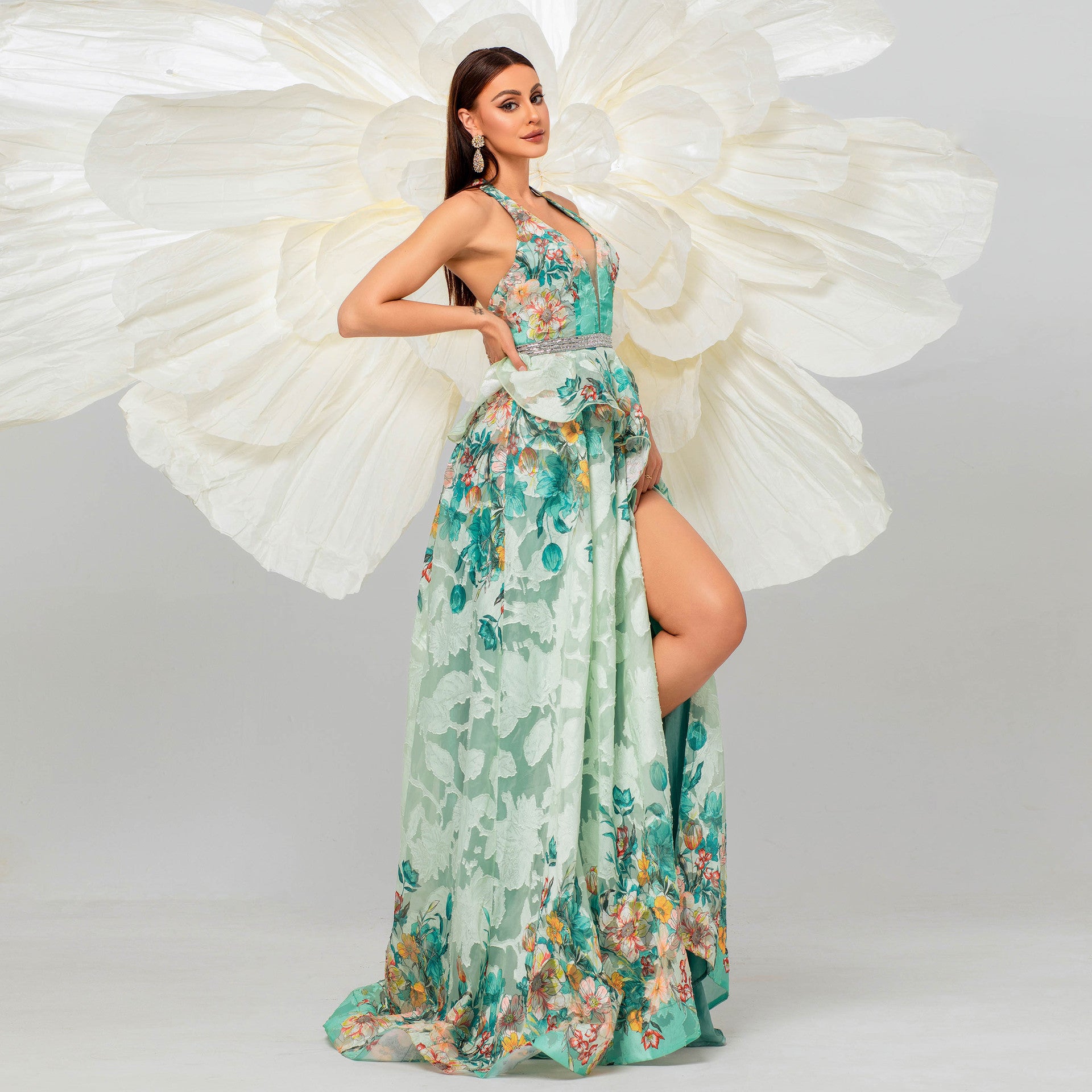 Women Sleeveless V-Neck Halter Neck Maxi Wedding Evening Dress