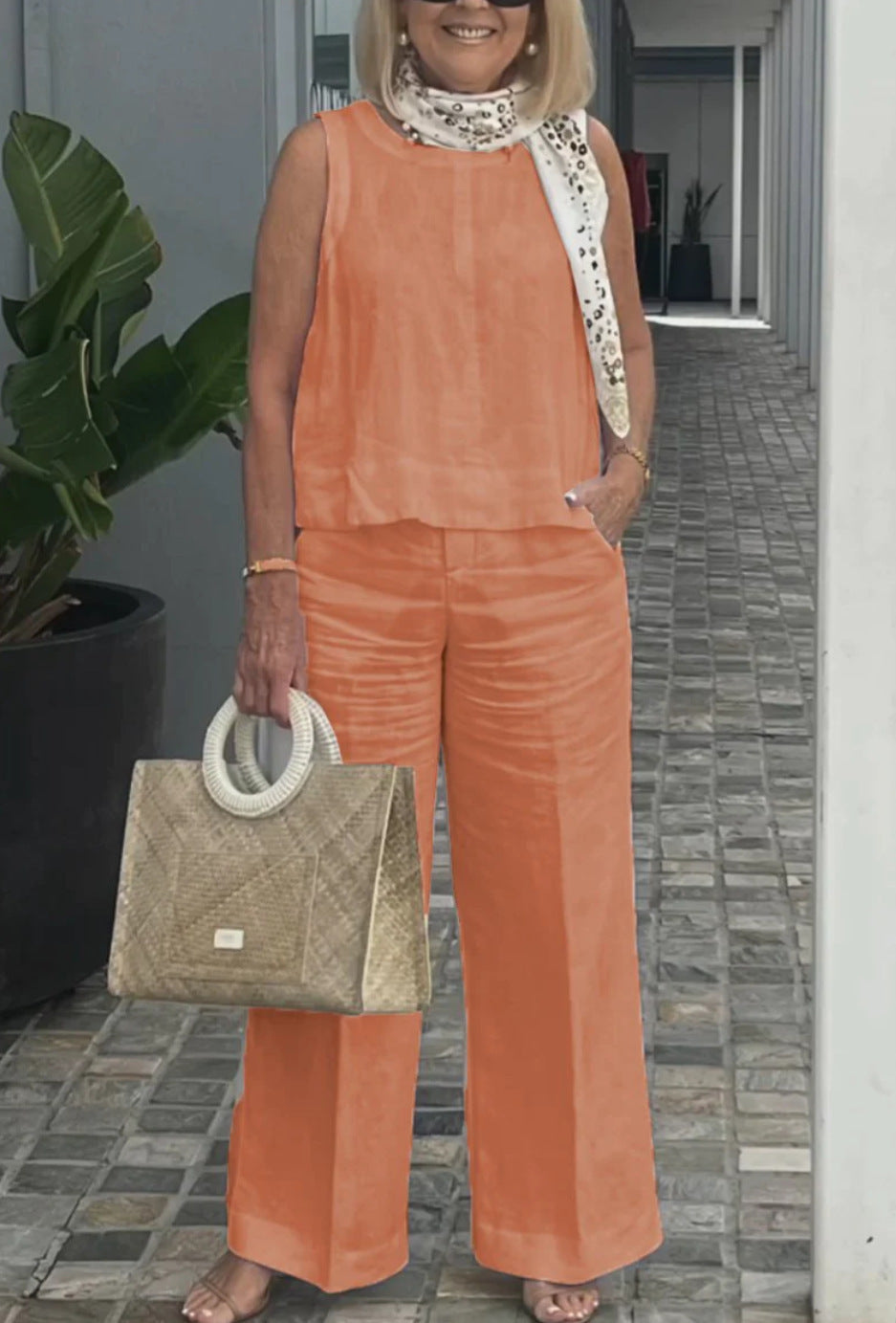 Summer Women's Linen Solid Color Sleeveless Top Wide-Leg Trousers Two-Piece Set 4