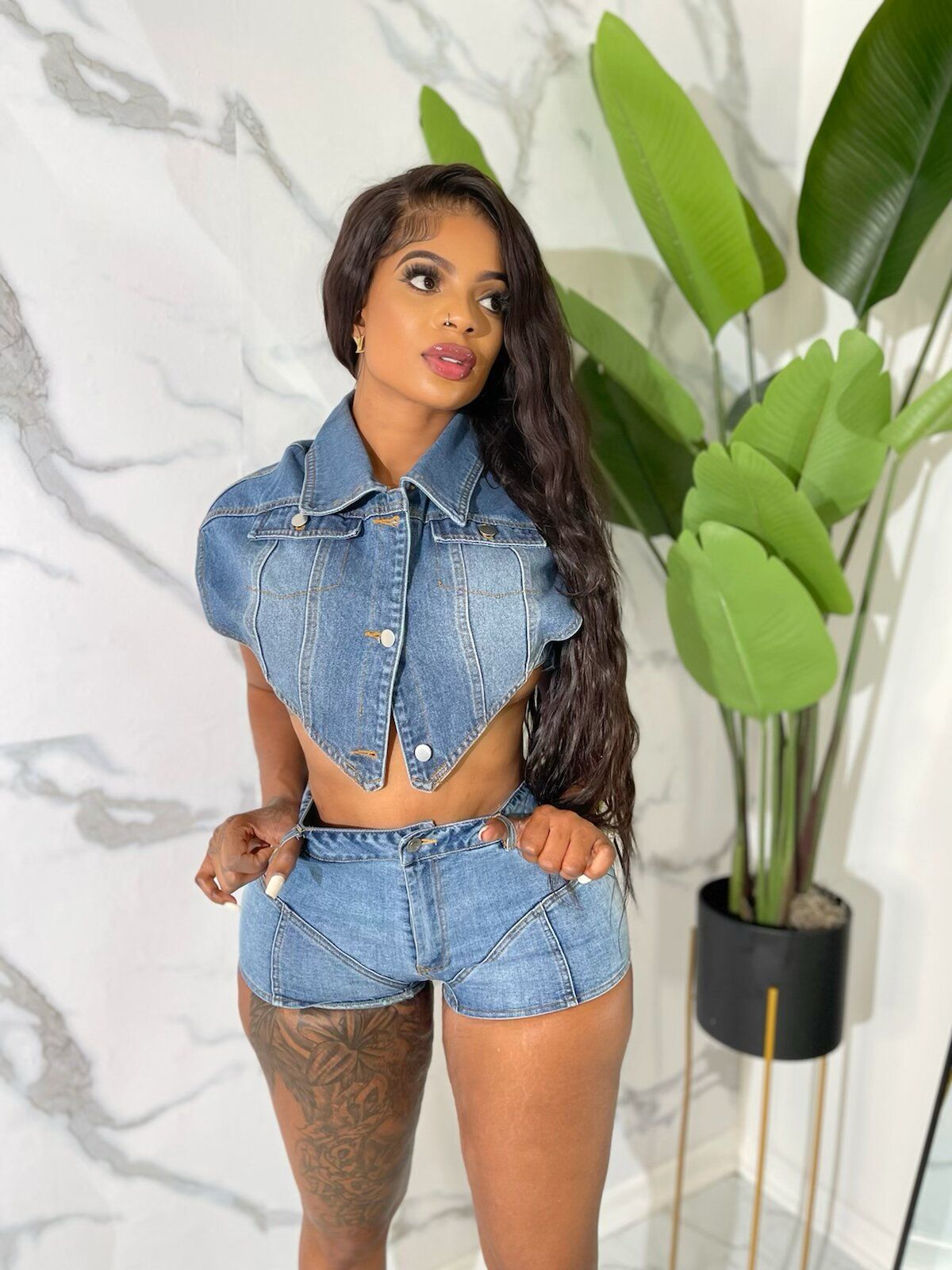 Women stretchy denim sleeveless irregular crop top and shorts 2-piece set 4