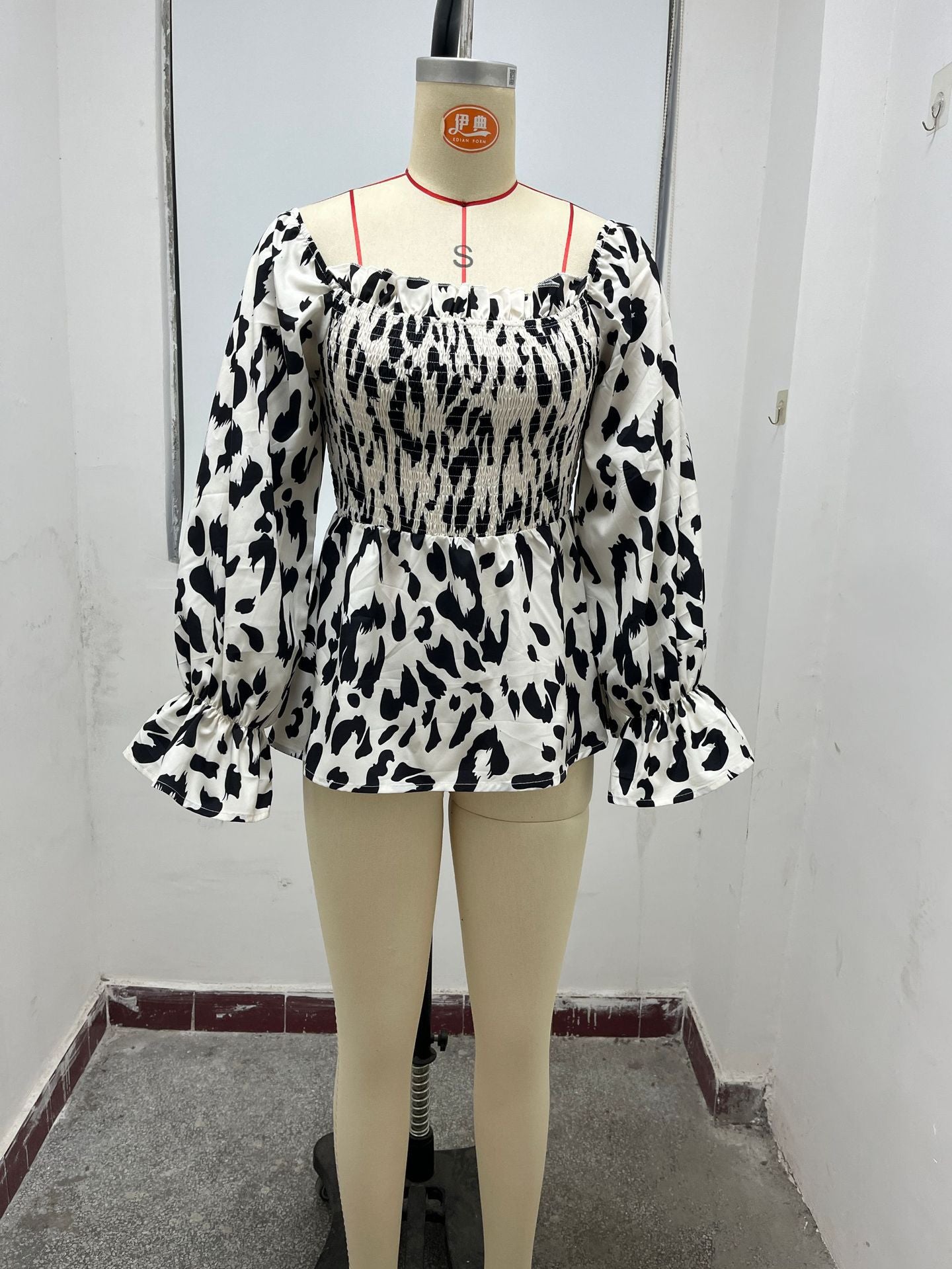 Women Casual Ruffle Edge Square Neck Leopard Print Long Sleeve Top 15