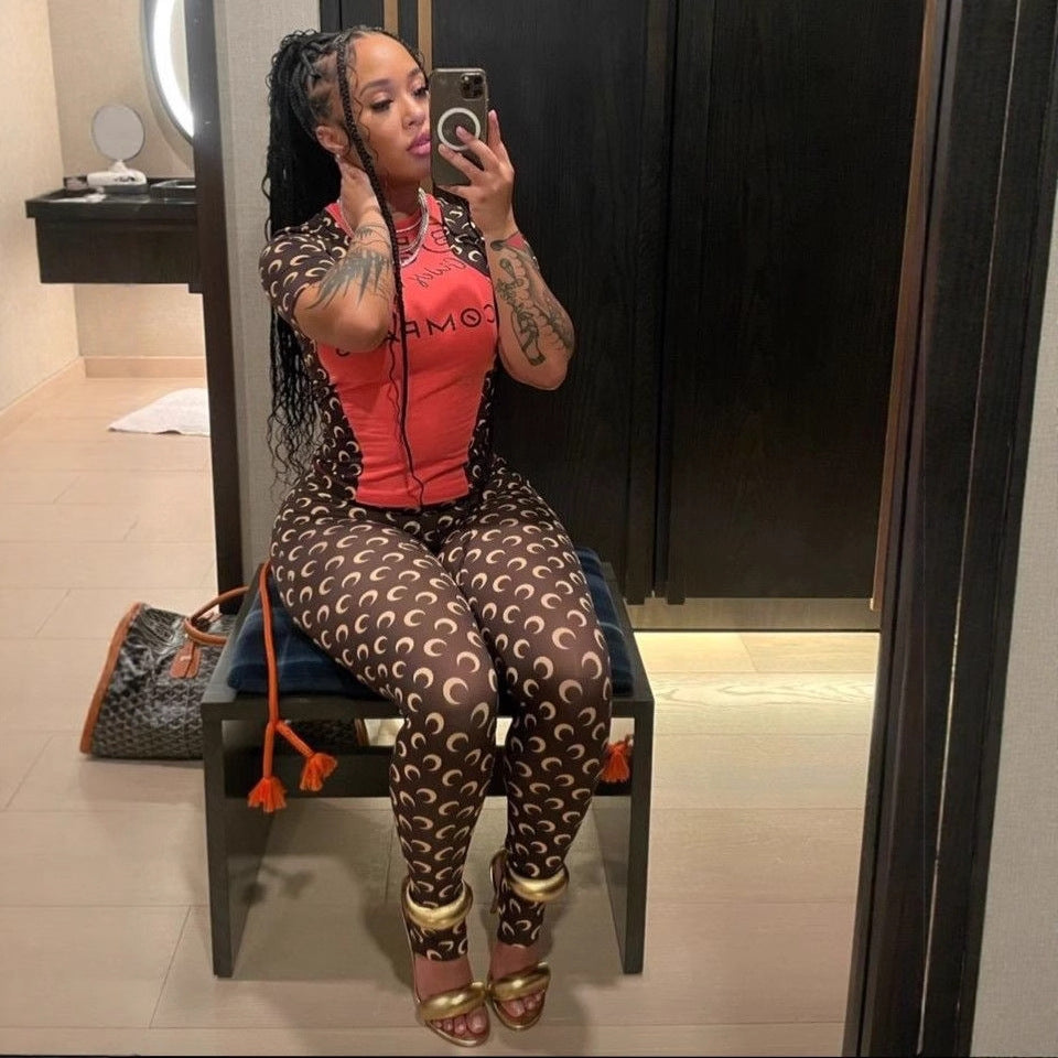 Trendy Moon Print Stretchy Slim-Fit Basic Top & Pants Set 8