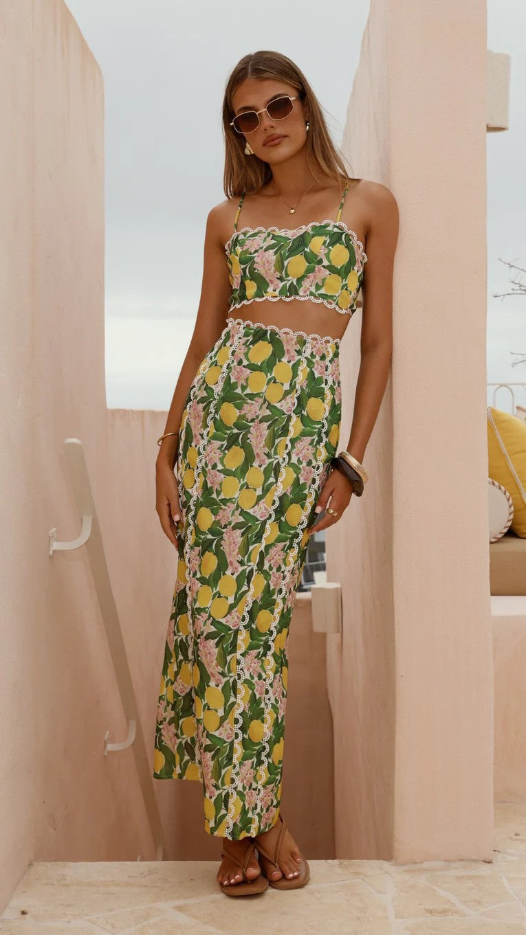 Women Style lace suspender Top and split Skirt two-piece set