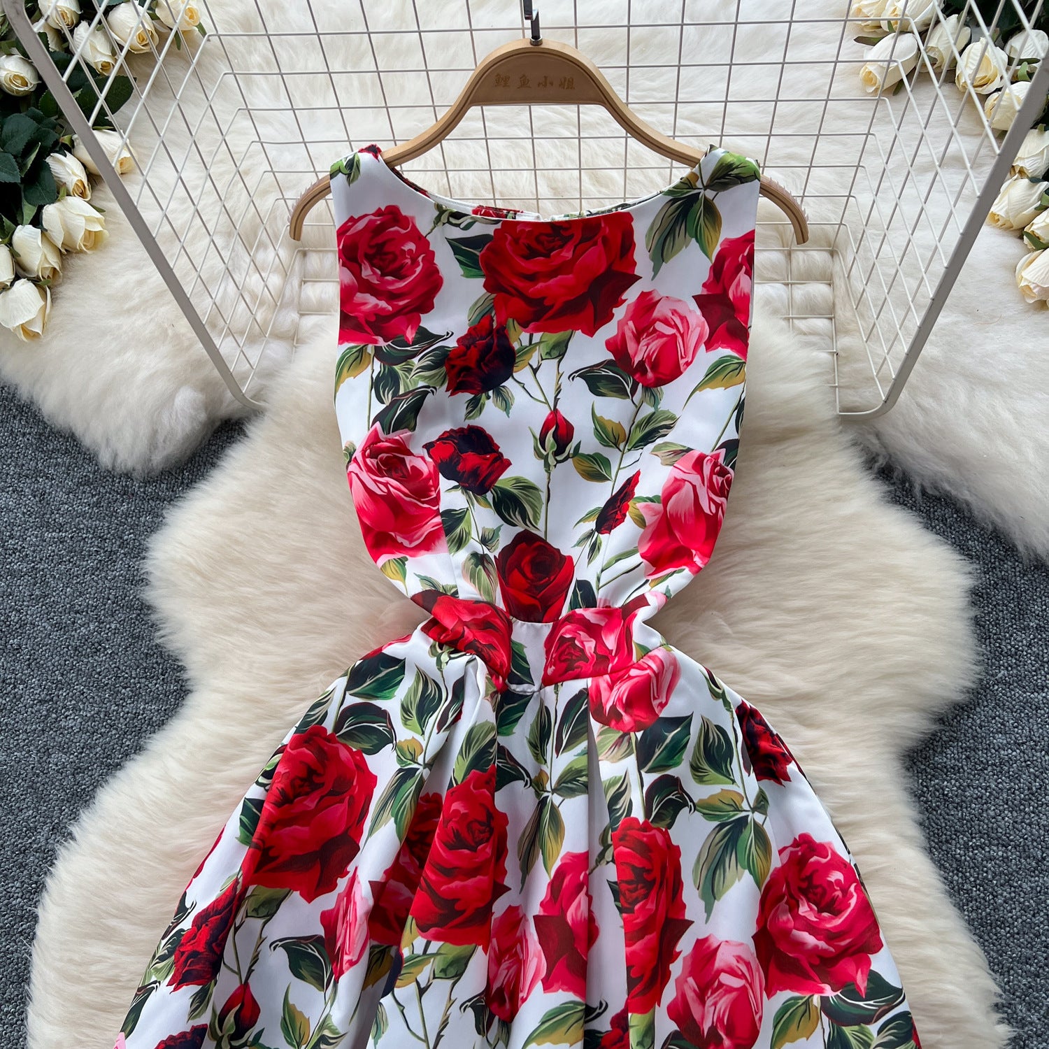 Fashion Printed Round Neck Slim Waist Pleated Flare Sleeveless Mini Dress 25