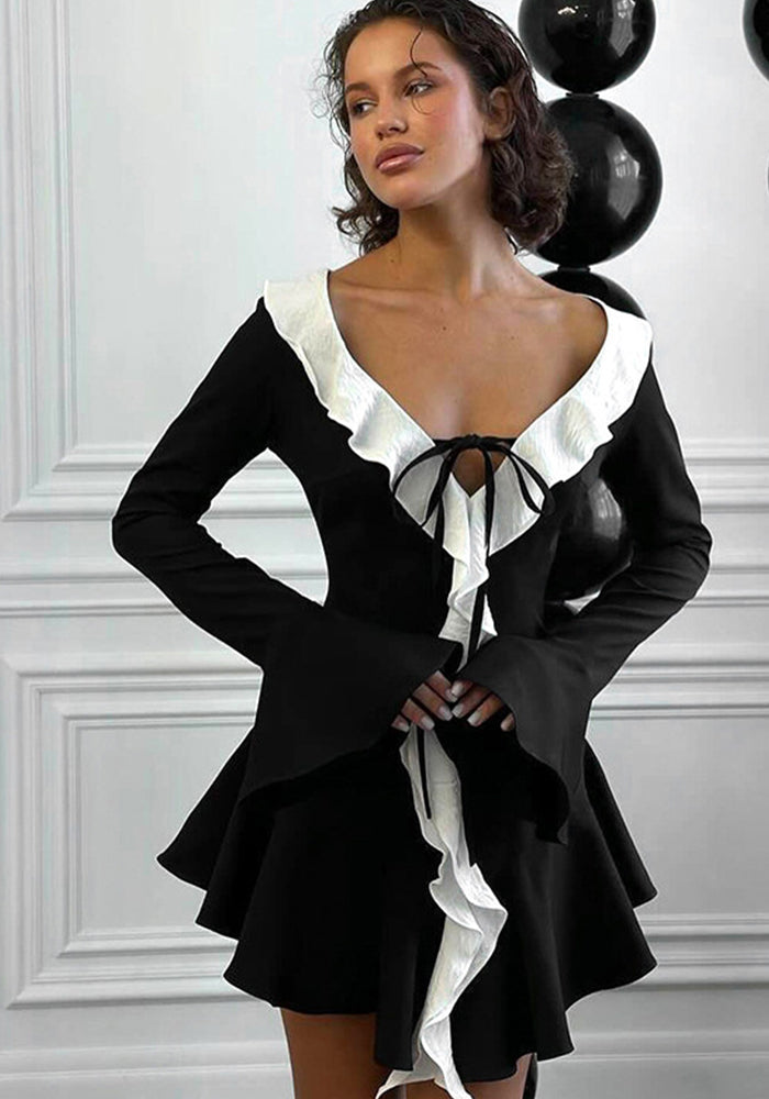 WomenŸ??s Fashion Color Block Ruffled V-neck Bell Sleeves Casual Dress