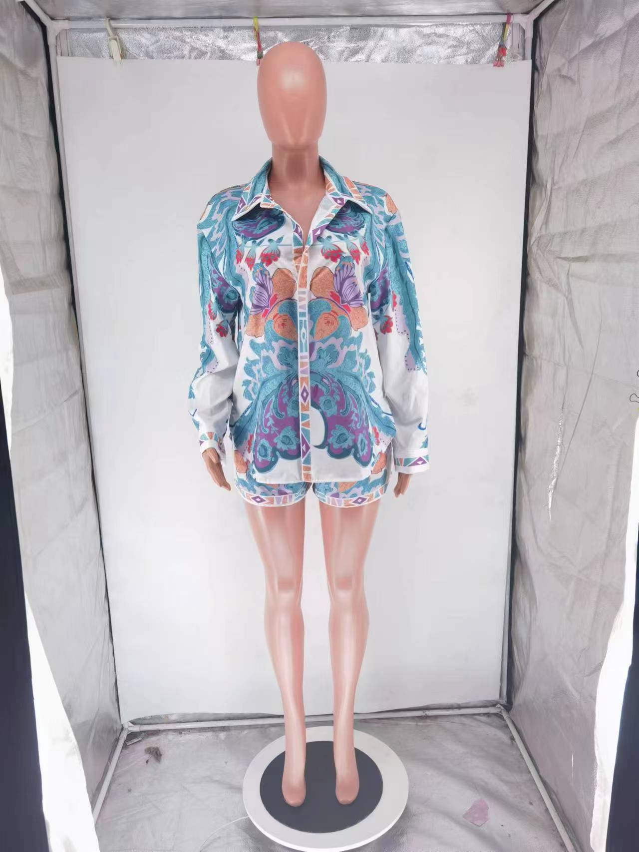 Women's Printed Long Sleeve Casual Two Piece Shorts Set 16