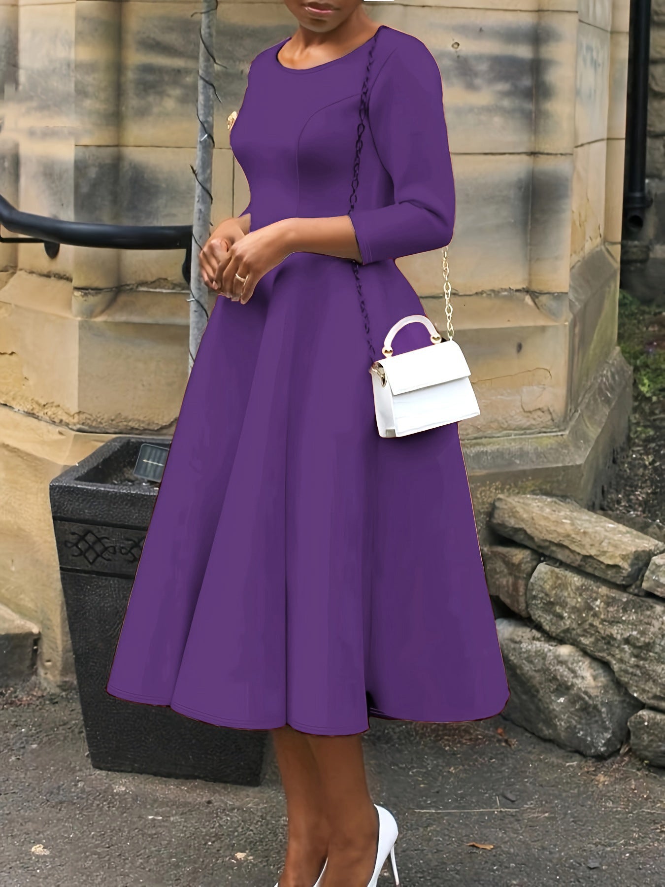 Plus size Women three-quarter sleeve round neck dress 5