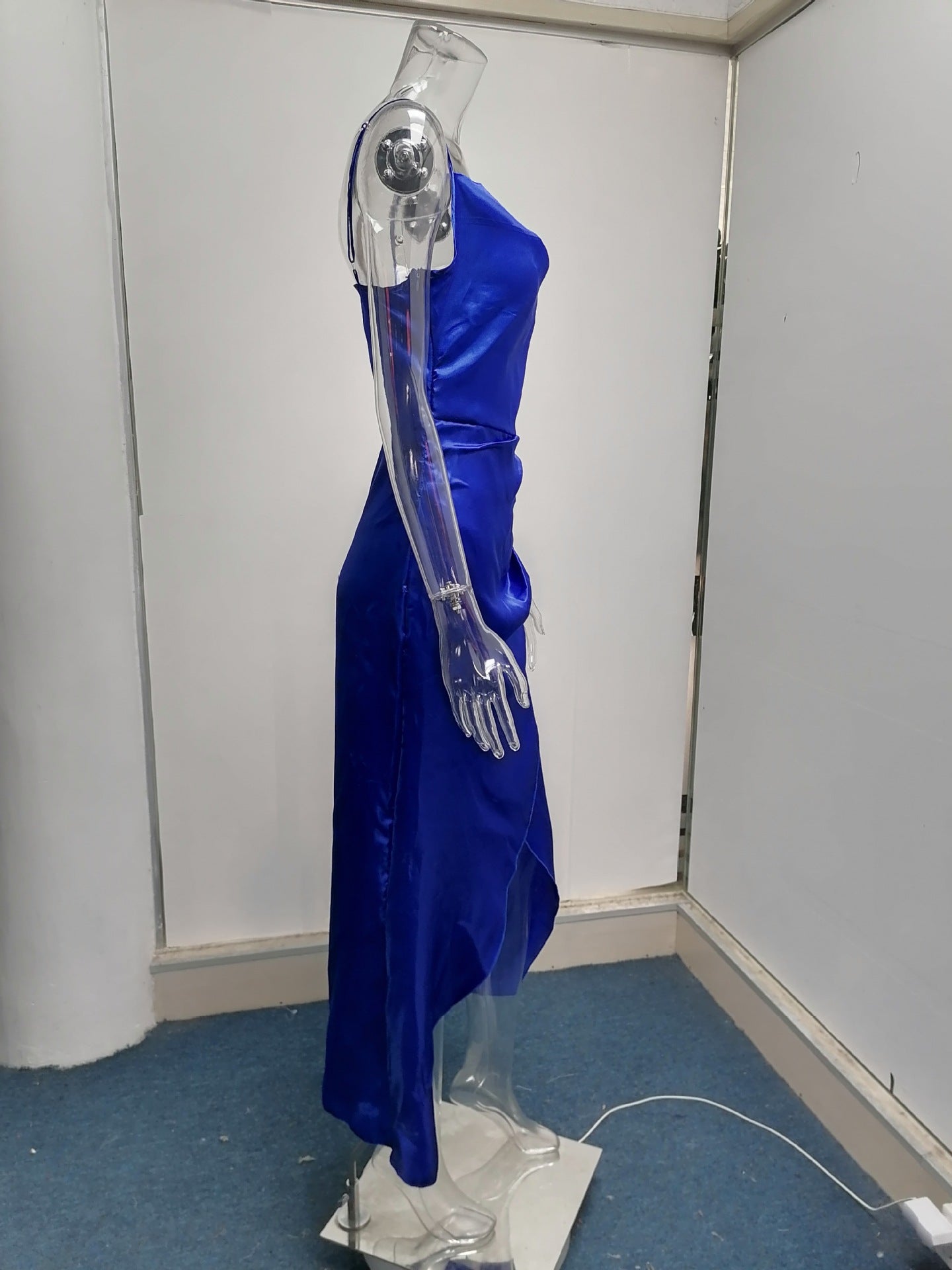 Sexy Low Cut Satin Slit Strap Dress Slim Fit Low Back Maxi Dress 32