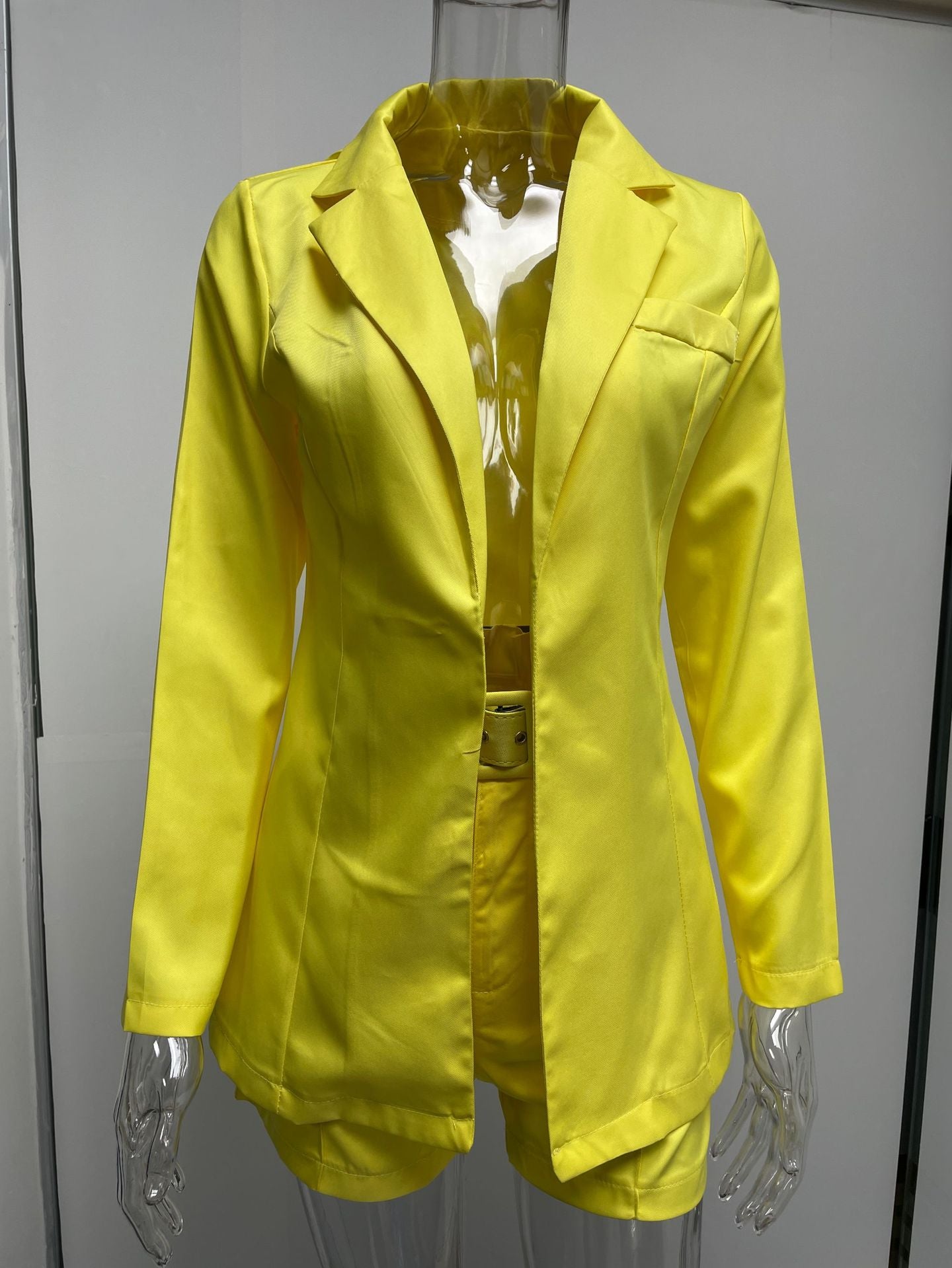 Women fashion Blazer+Shorts with belt Two-piece 43