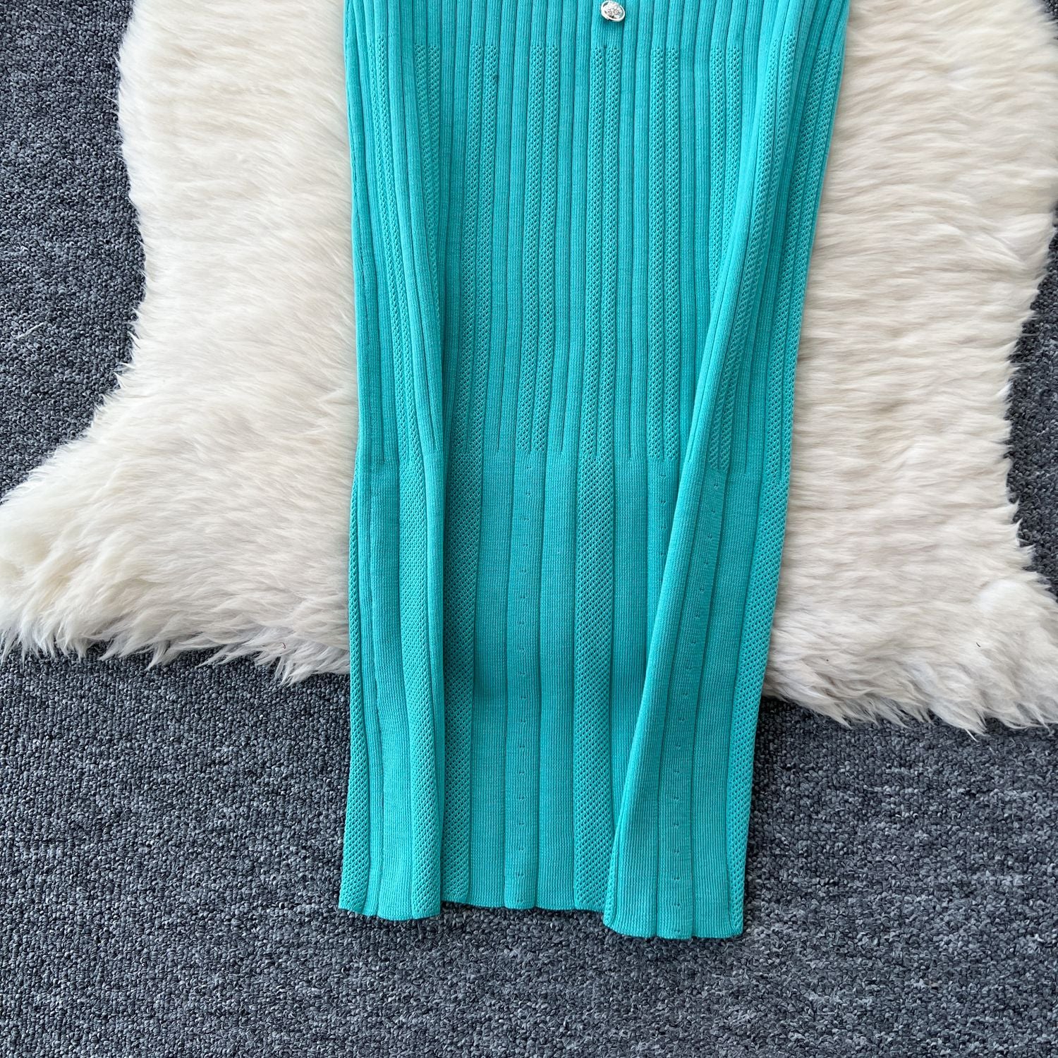 Chic Knitting Round Neck Single-Breasted Short-Sleeved Slim Midi Dress 19