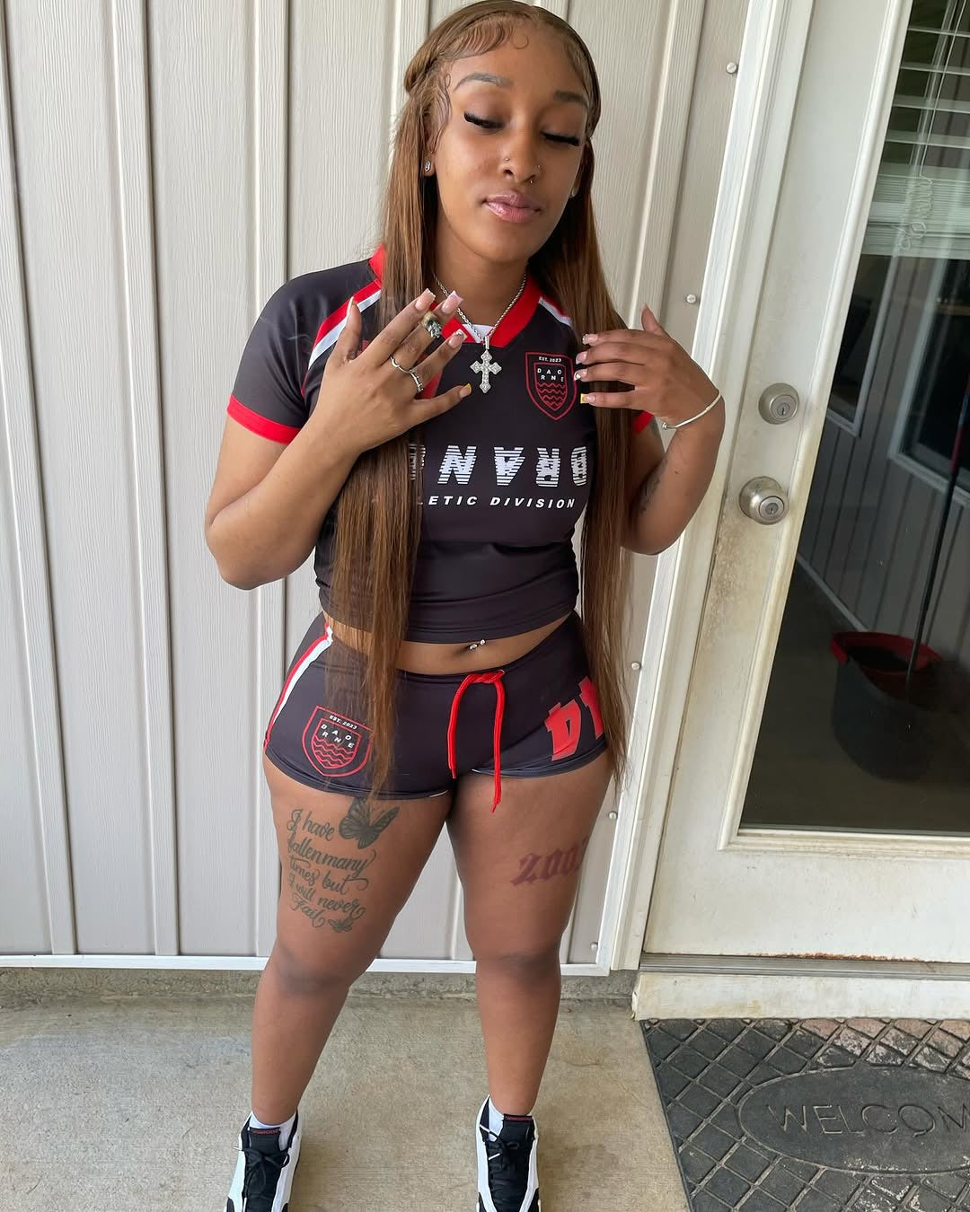 Women Sports Retro Letter Print Short Sleeve Top and Shorts Two-piece Set 8