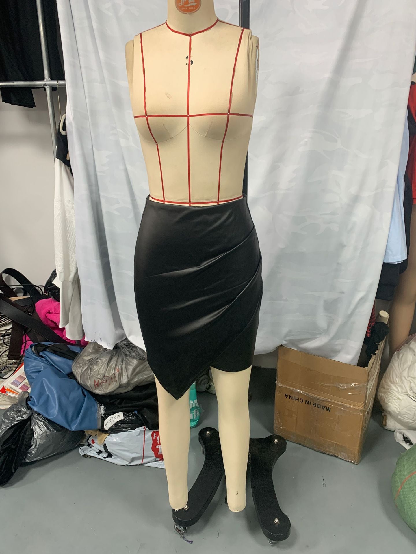 Women's A-Line Irregular Slim Waist Bodycon PU Leather Skirt 4