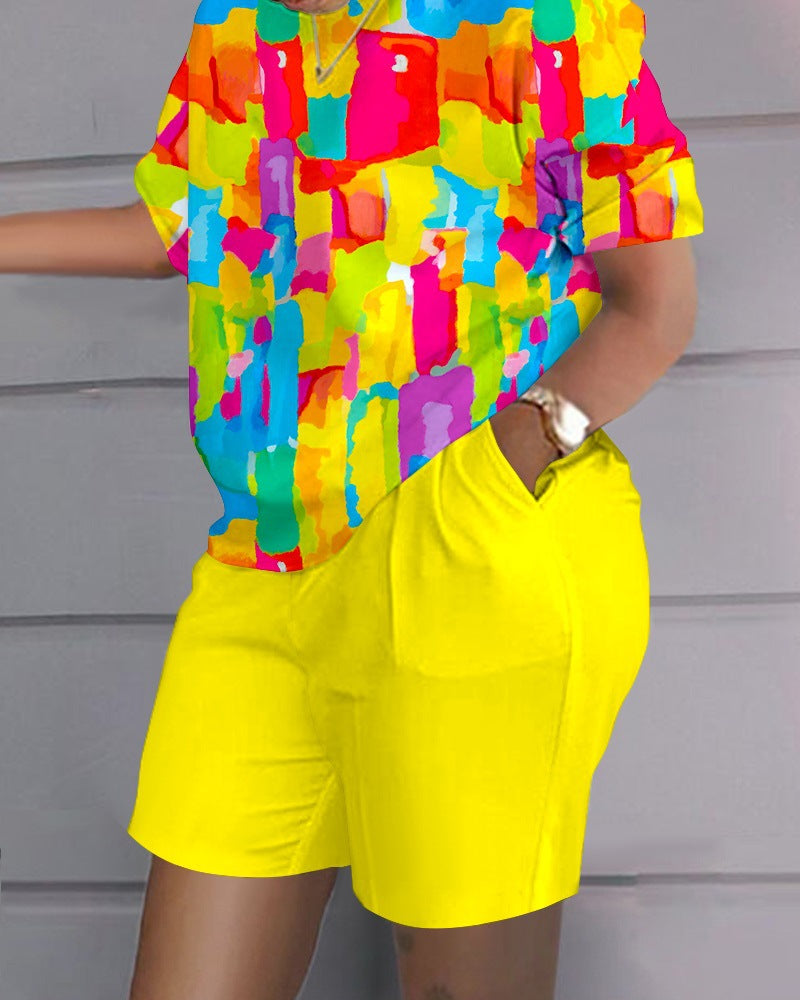 Plus Size Women Summer Print Casual Top and Shorts Two-piece Set 9