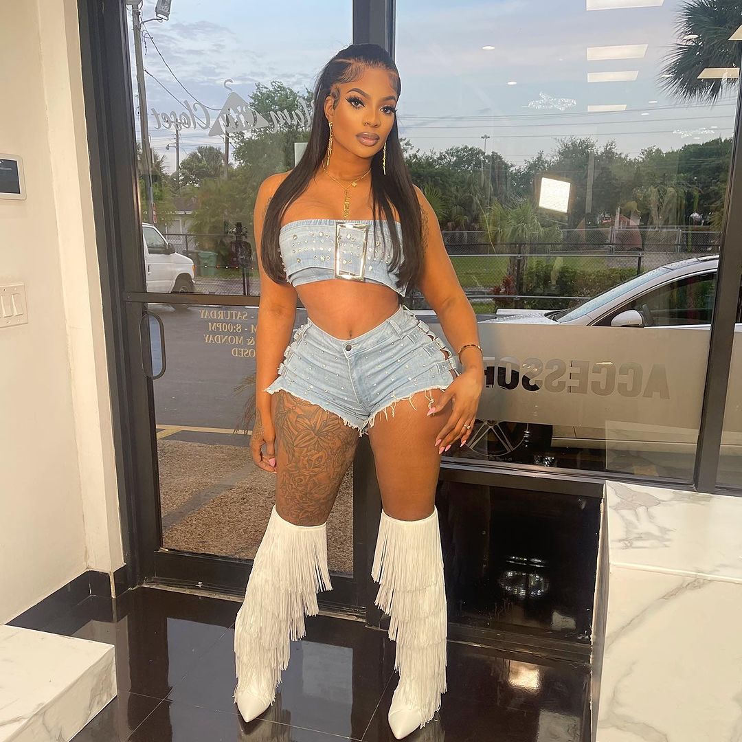 Fashionable Women's Clothing Sexy Strapless Beaded Stretch Two Piece Denim Shorts Set 4