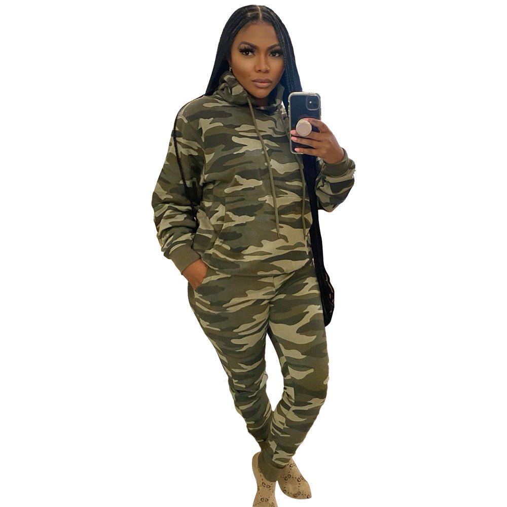 Women's Fashionable Sportswear Camouflage Two-Piece Tracksuit Set