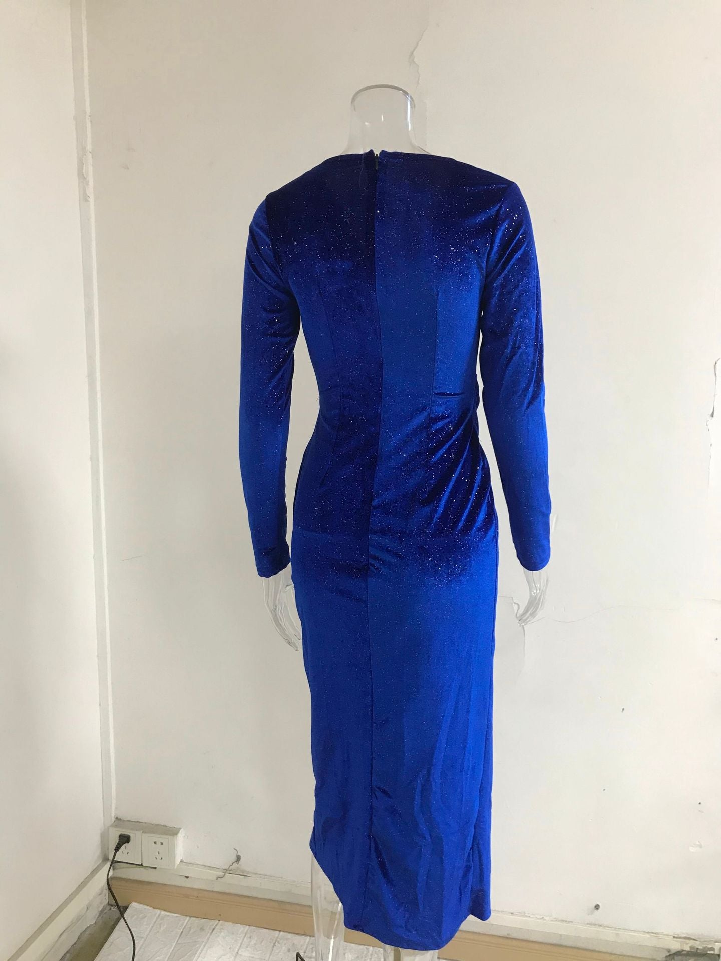 Women Sexy Leg-Exposing Long Sleeve Velvet Dress 17