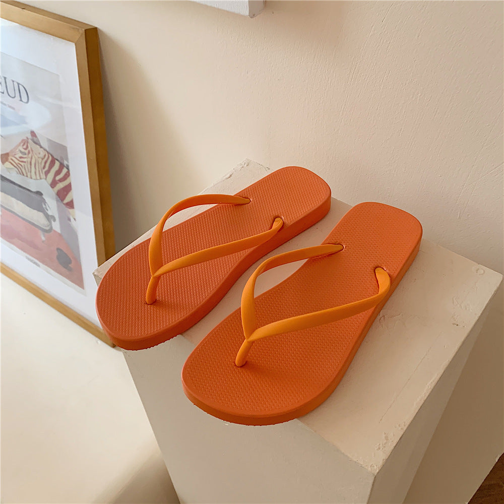 Summer Flat Flip-Flops Female Couple Simple Solid Color Clip-On Beach Slippers Summer 18