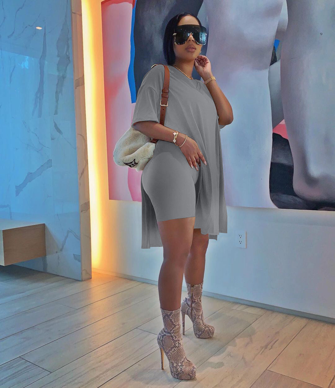 Women Summer Solid Slit Short Sleeve Top and Shorts Two-piece Set 6