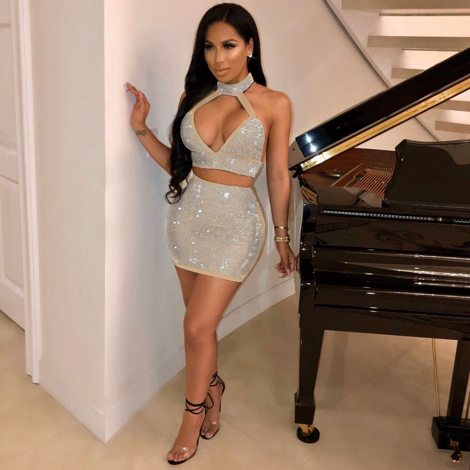 Sexy diamond-encrusted deep V-wrapped chest strap two-piece skirt set 6