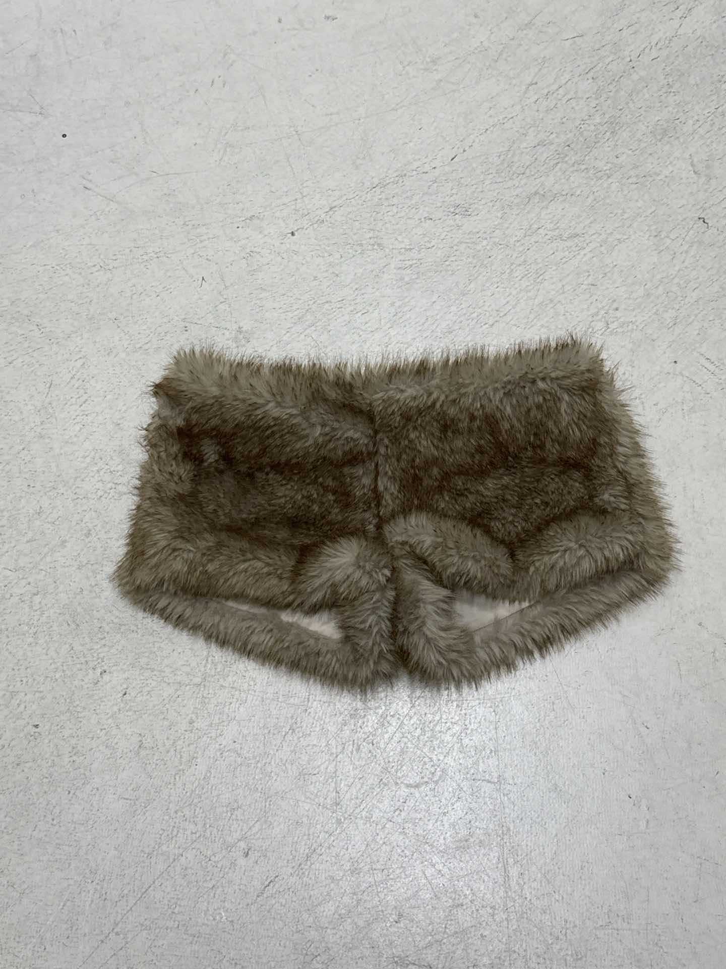 Women sexy fur solid shorts 20
