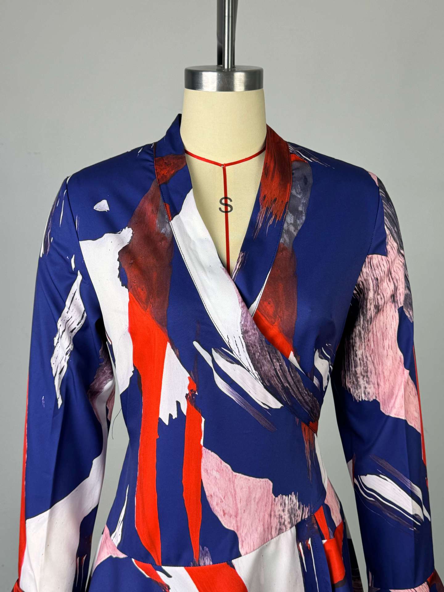 Floral V-Neck Lace-Up Bell Sleeve A-line Dress 4