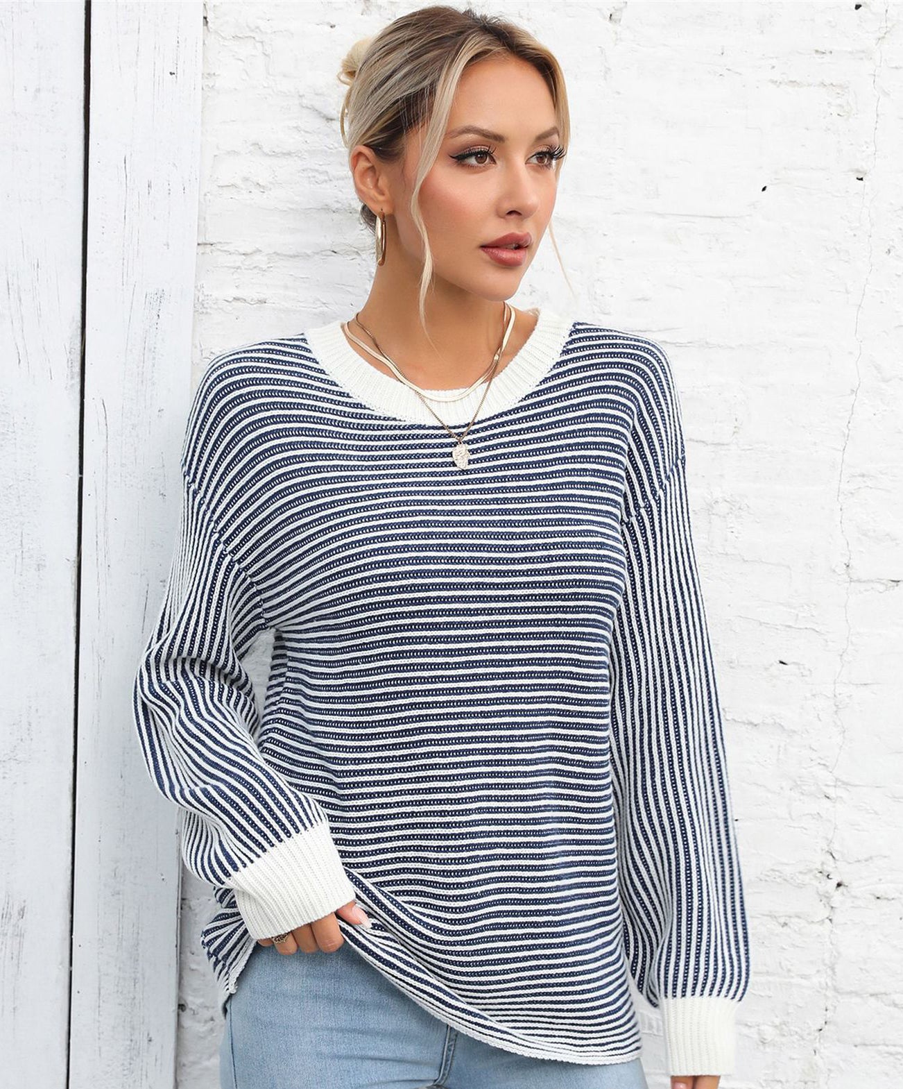 Autumn And Winter Women's Color-Blocked Round Neck Pullover Sweater Striped Knitting Top 3