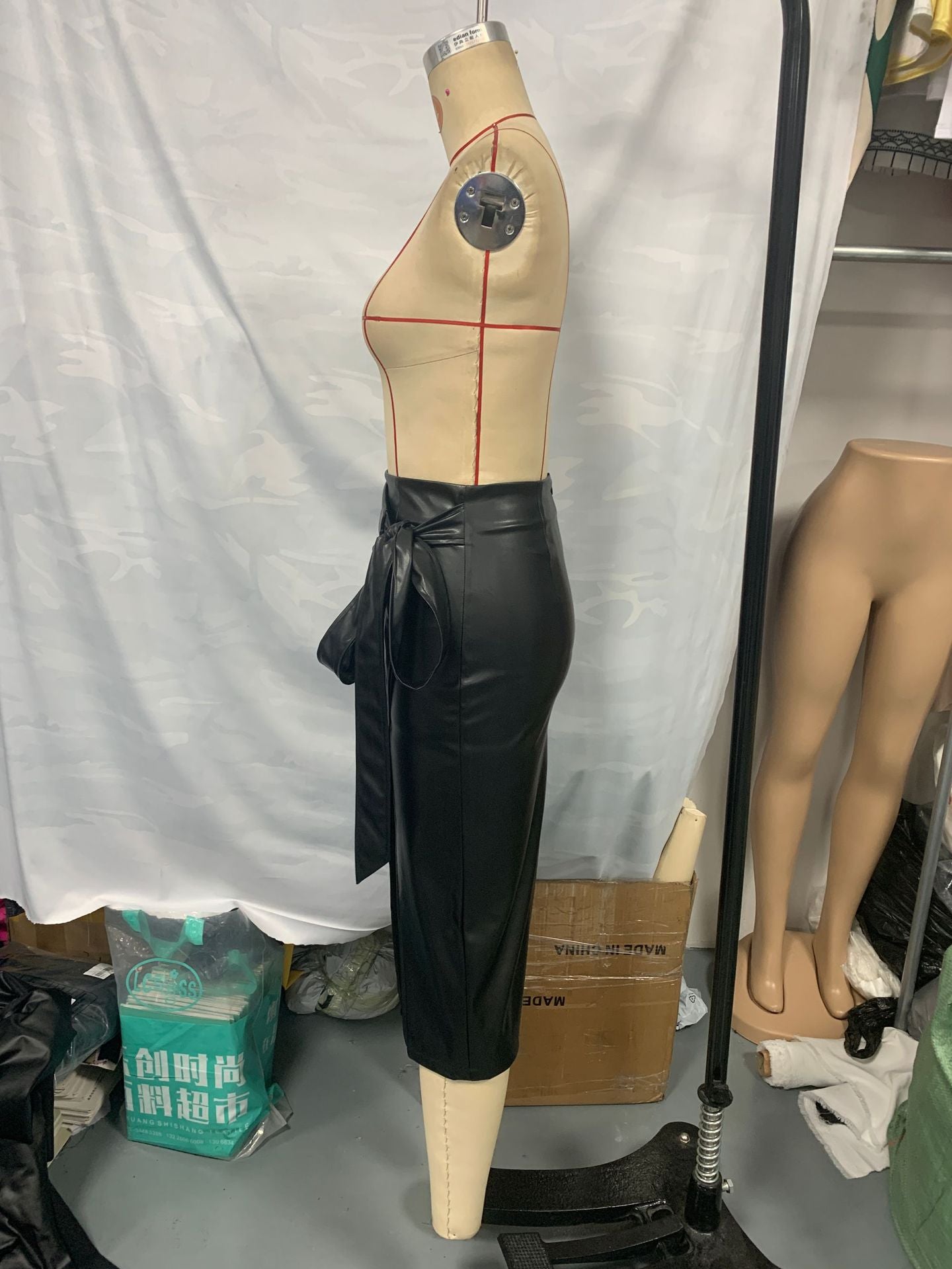 Fashion High Waist Slit Sexy PU Leather Tie-Waist Skirt 10