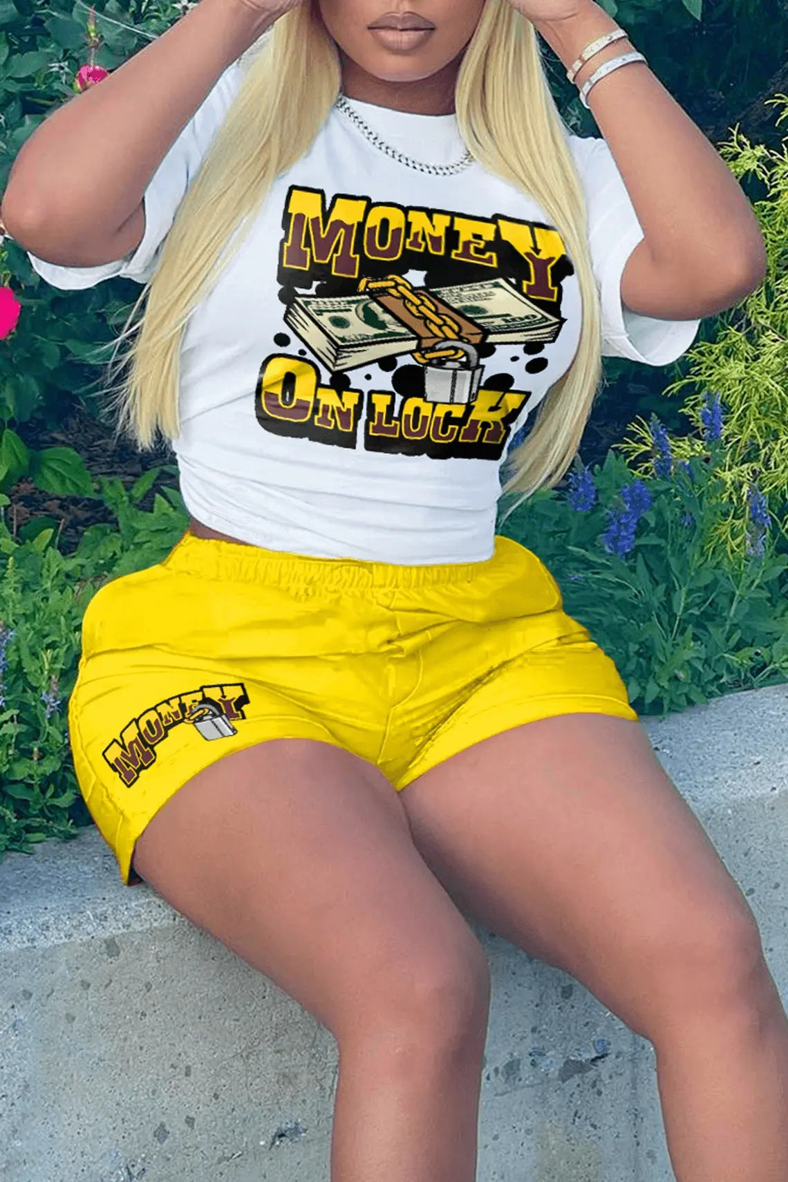 Women cartoon print T-shirt and shorts two-piece set 9