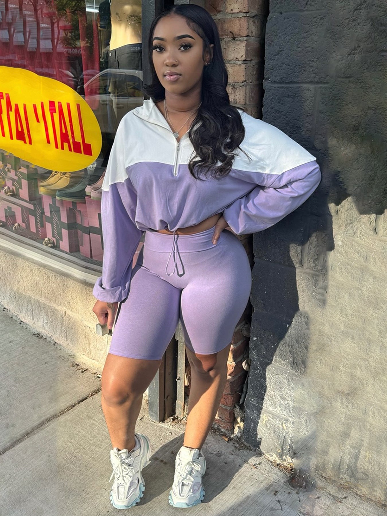 Women's Elastic Slim Waist Contrast Long Sleeve Sports Casual Two Piece Shorts Set 6