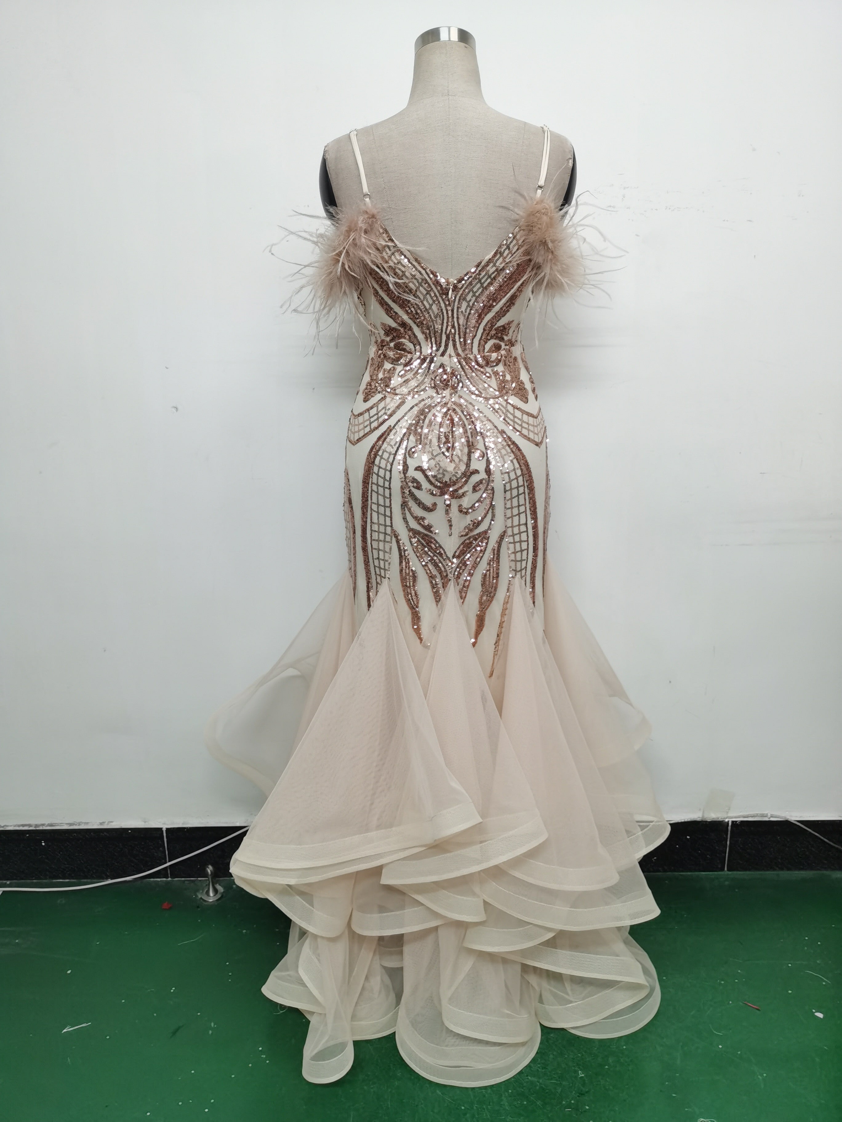 Women ostrich feather flower sequins patchwork mesh evening dress 34