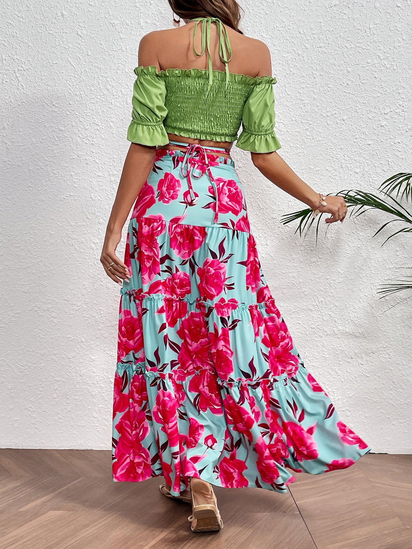 Holidays Long Skirt Set Off Shoulder Halter Neck Top Lace-Up High Waist Skirt Two Piece Set 4