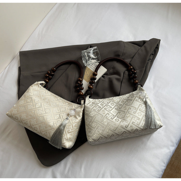 Women retro summer embroidered handbag 15