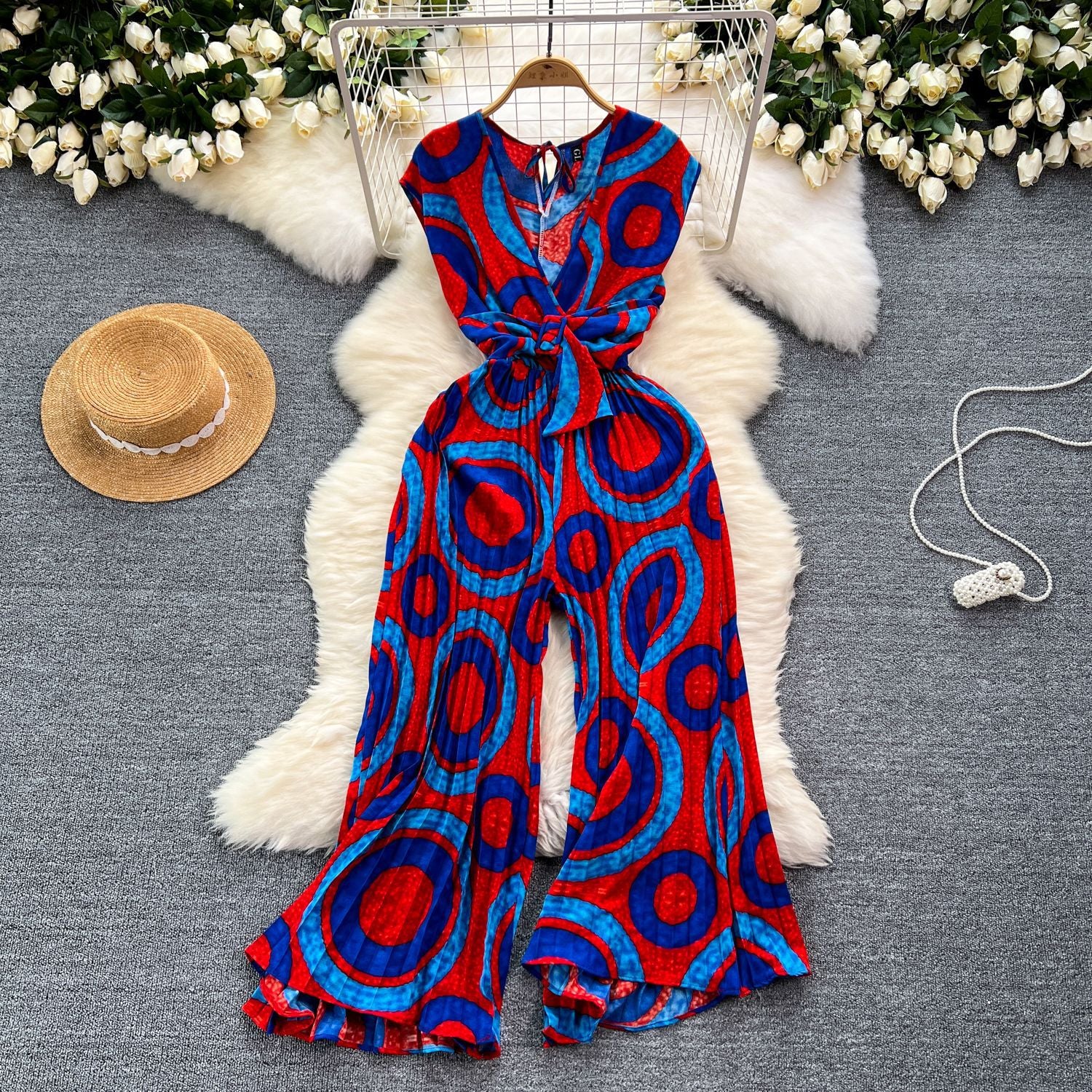 Women Holidays Sleeveless V-neck Lace-Up Printed Wide Leg Pleated Jumpsuit 3