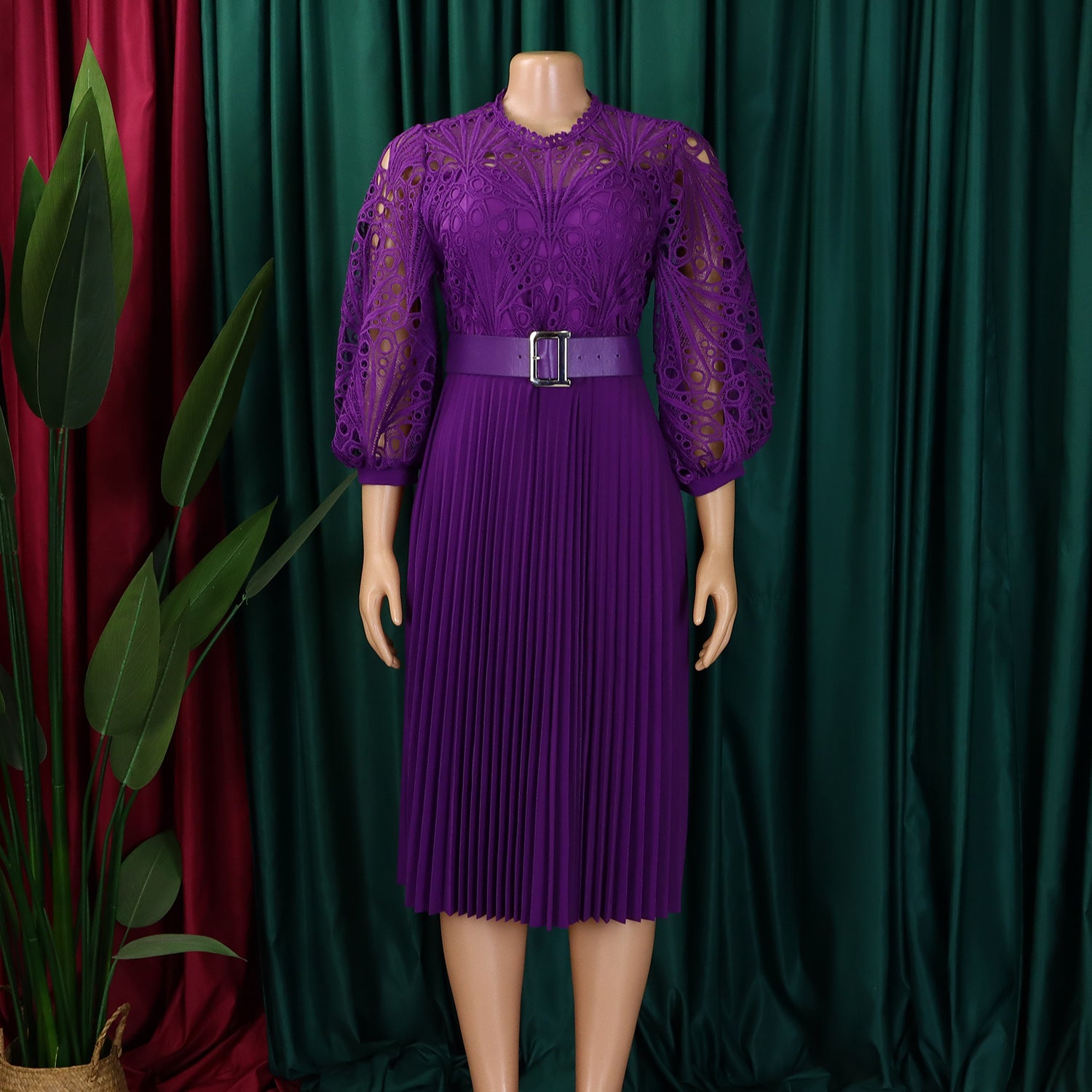 Women Solid lace hook flower hollow pleated dress 20