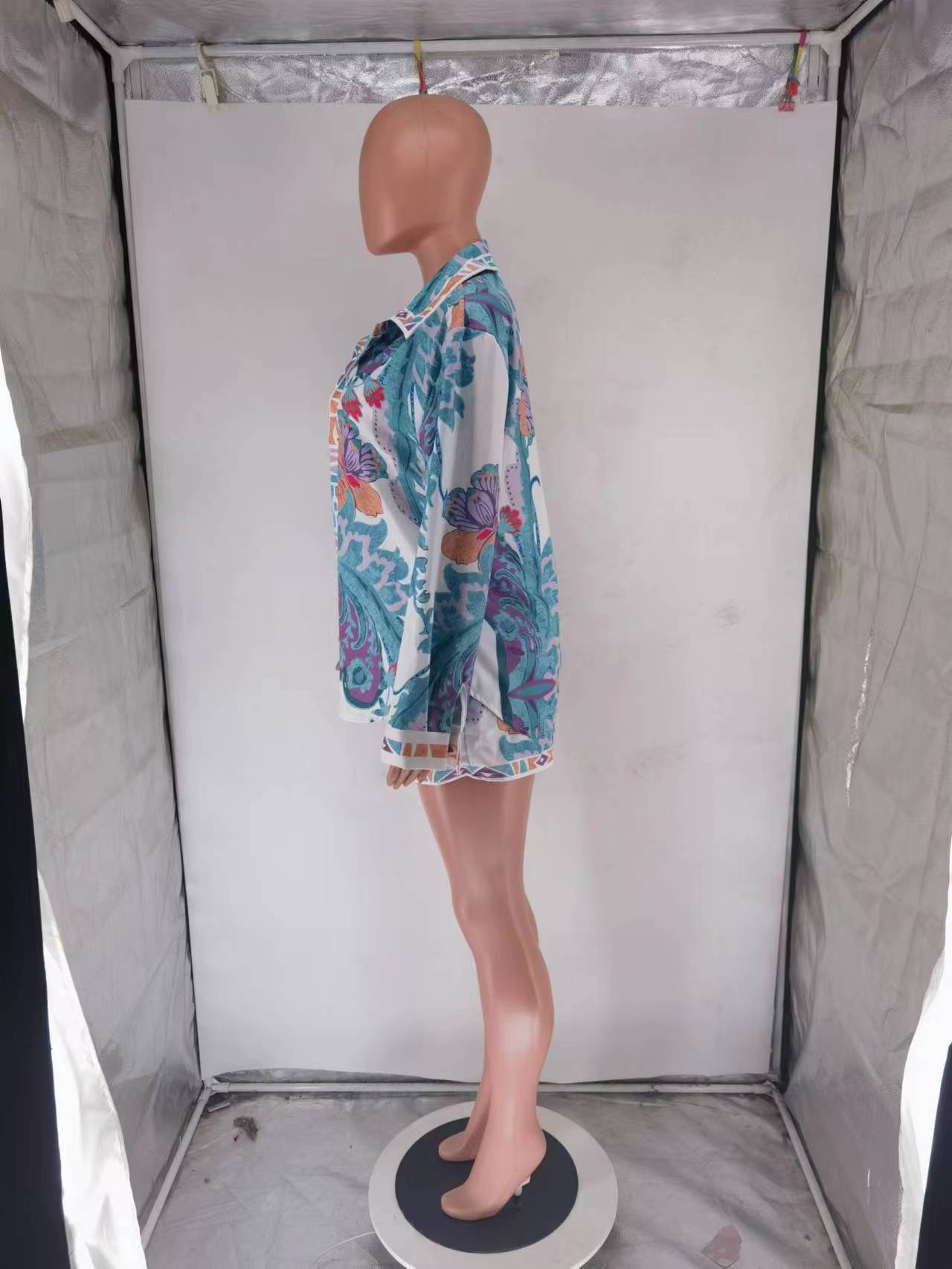 Women's Printed Long Sleeve Casual Two Piece Shorts Set 17