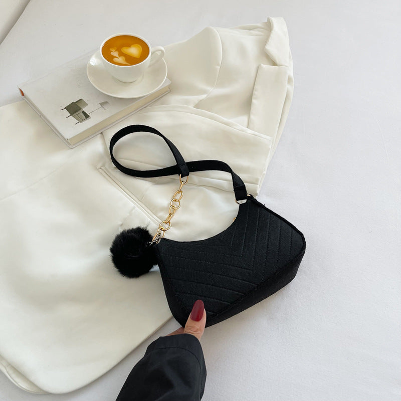 Small bag women's spring retro shoulder bag Messenger bag Trendy armpit bag 11