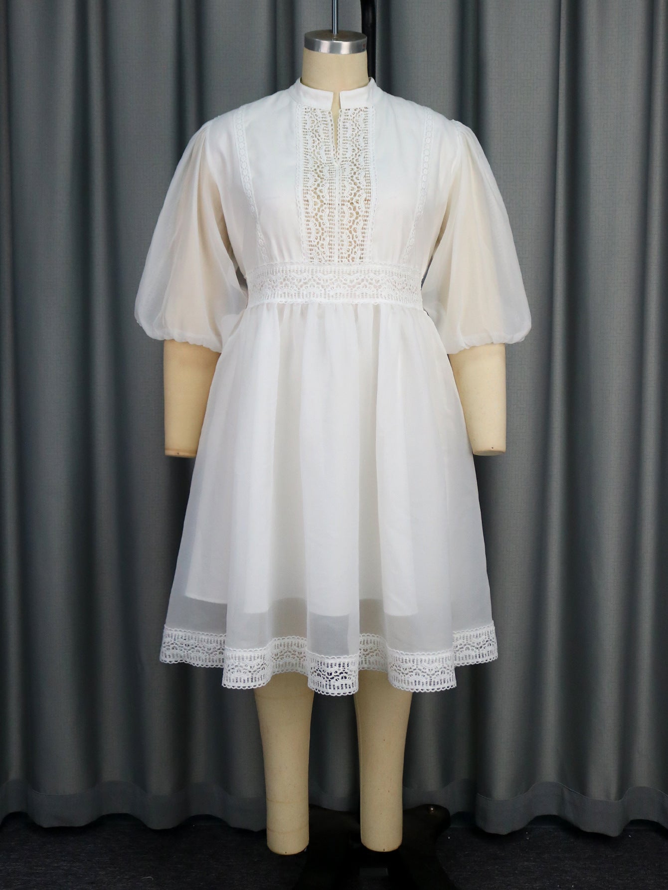 Plus Size Women Half-High Neck Lantern Sleeve Dress 5