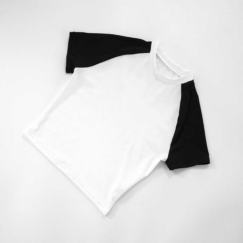 Women Spring and Summer Round Neck Contrast Color Top and Shorts Two-Piece Set 16