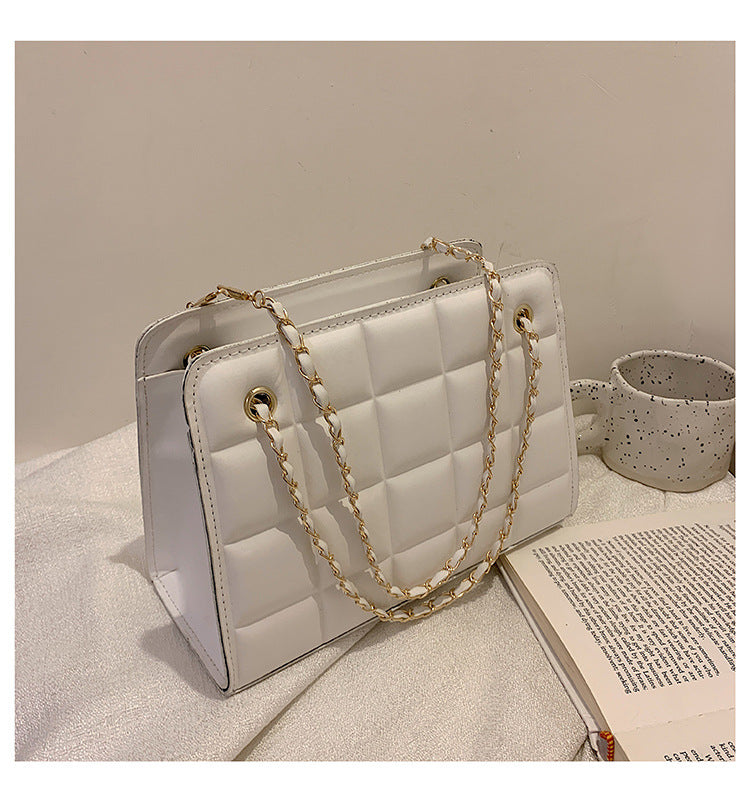 Women Retro Chain Solid Shoulder Bag 26